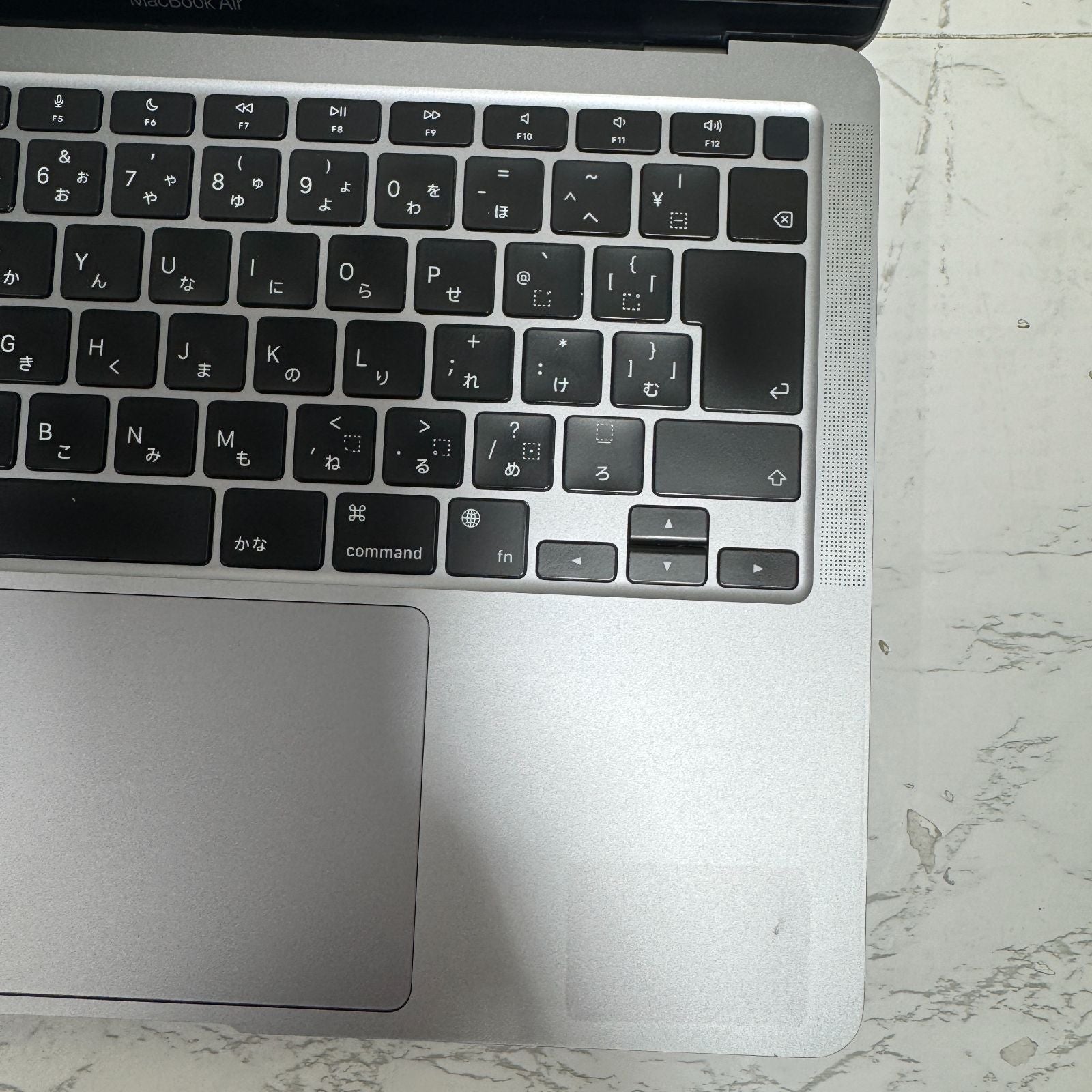 【良品】【1週間保証】MacBook Air 13インチ / 2020 / M1 / 16GB / 256GB 194132