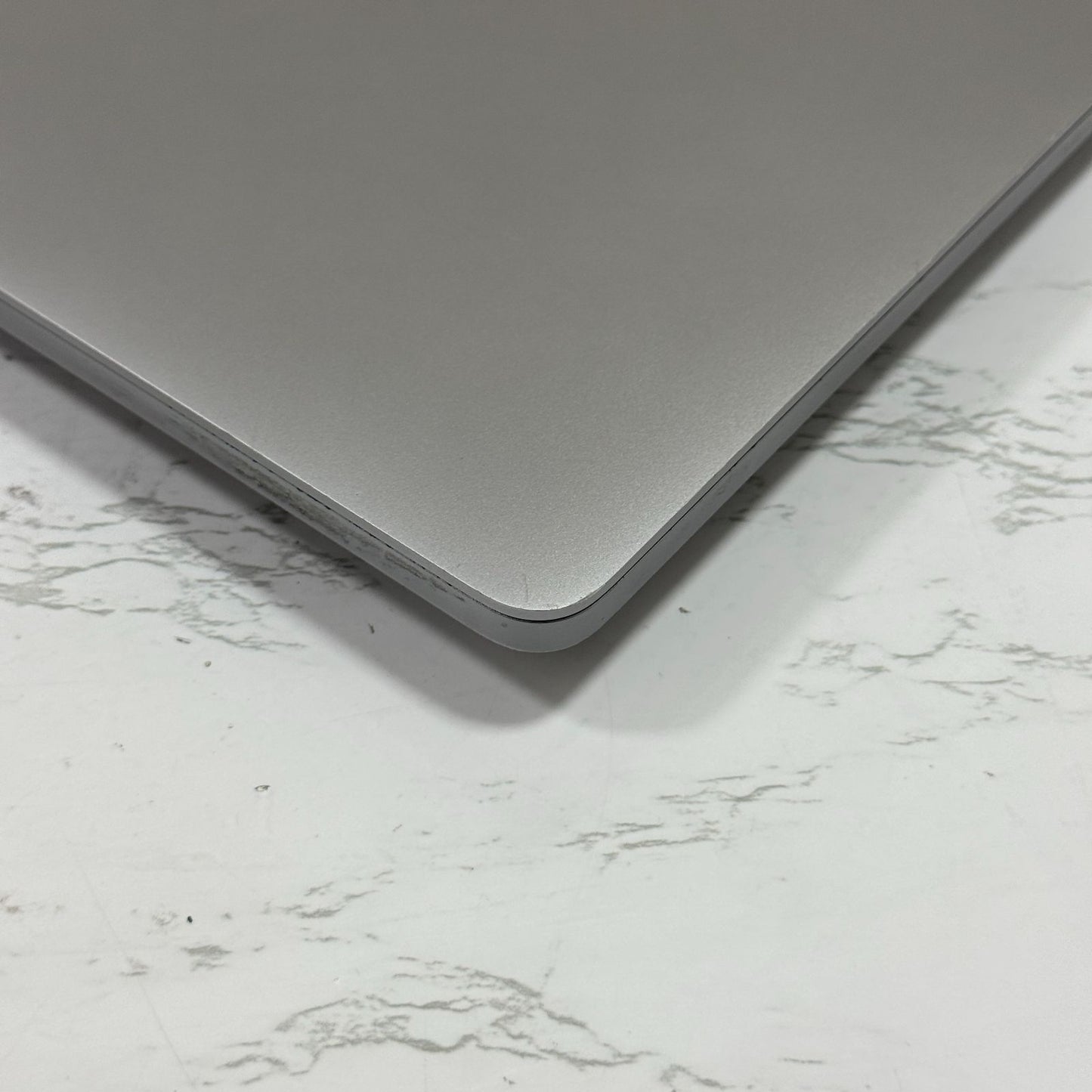 【美品】【1週間保証】MacBook Pro 16インチ / 2019 / Core i9 9980HK / 32GB / 1TB 191375