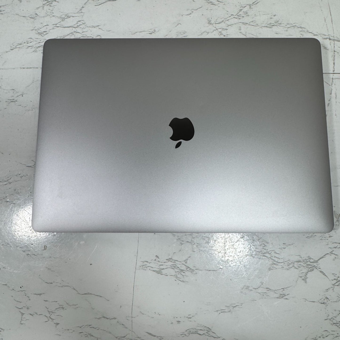 【美品】【1週間保証】MacBook Pro 16インチ / 2019 / Core i9 9980HK / 32GB / 1TB 191340