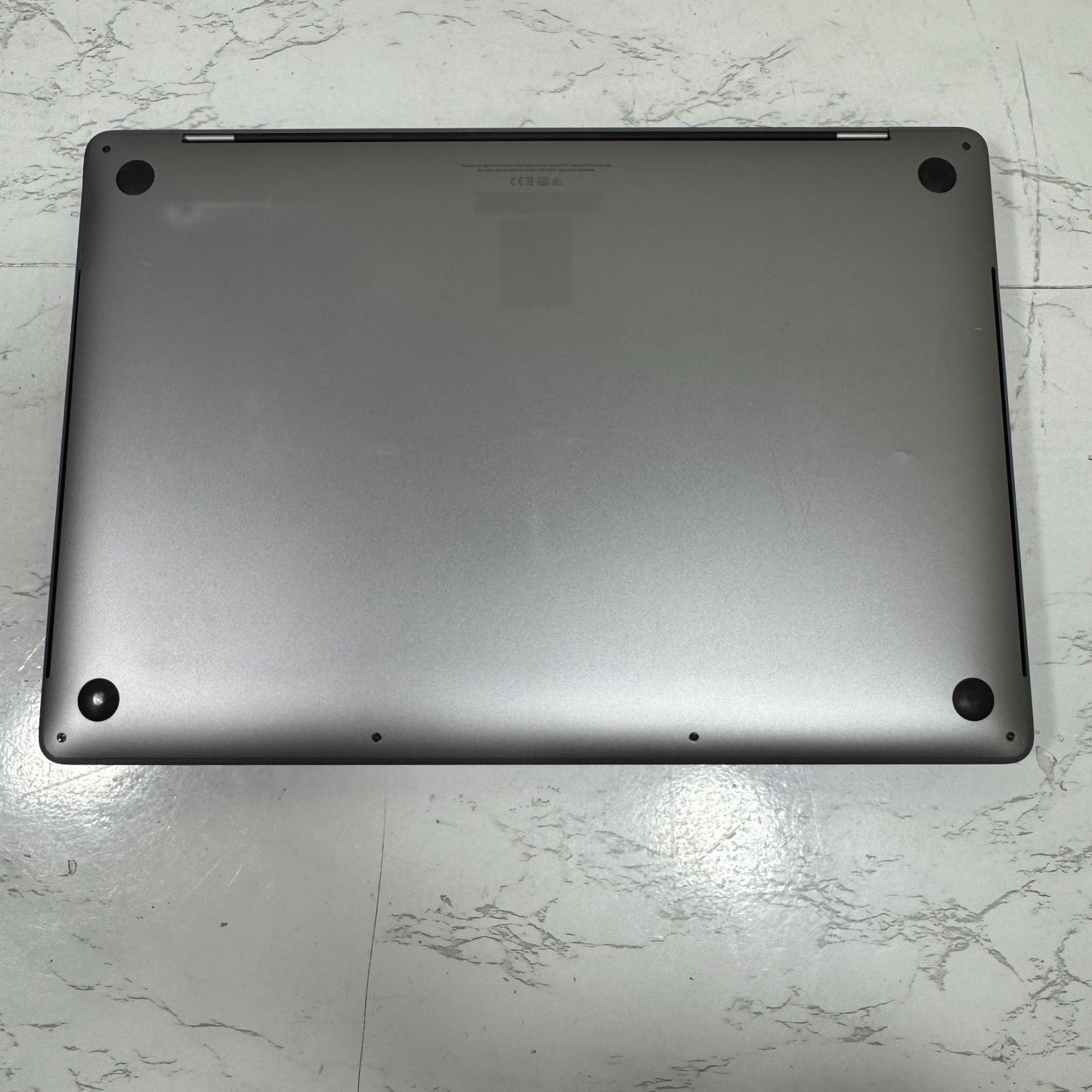 【傷あり】【1週間保証】MacBook Pro 16インチ / 2019 / Core i9 9980HK / 32GB / 1TB 191385