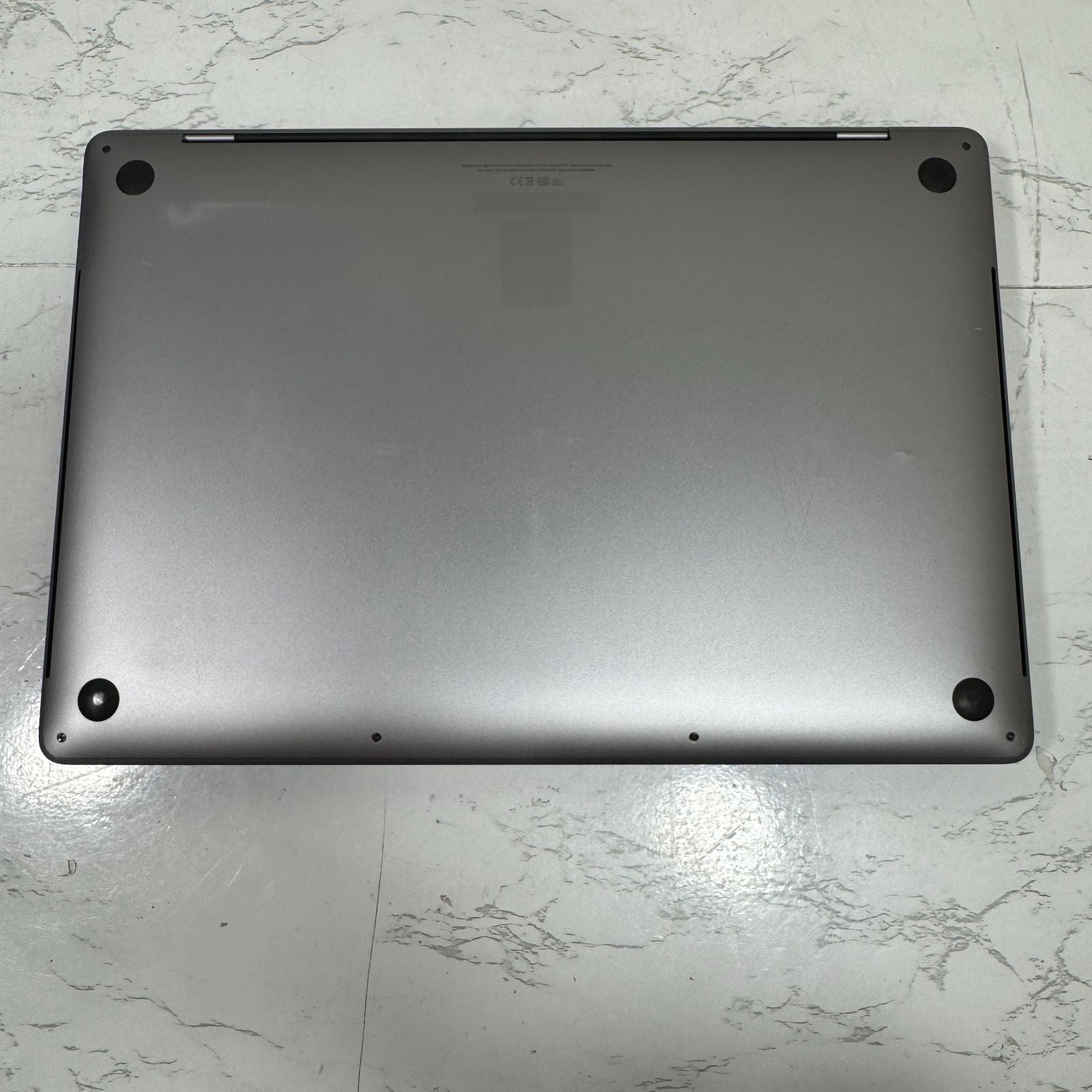 【傷あり】【1週間保証】MacBook Pro 16インチ / 2019 / Core i9 9980HK / 32GB / 1TB 191385