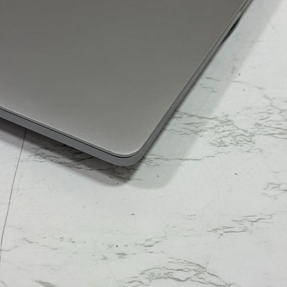 【傷あり】【1週間保証】MacBook Pro 16インチ / 2019 / Core i9 9980HK / 32GB / 1TB 191385