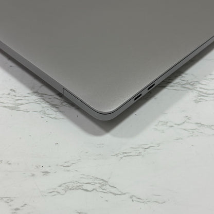 【裏傷あり】【1週間保証】MacBook Pro 16インチ / 2019 / Core i9 9980HK / 32GB / 1TB 191339