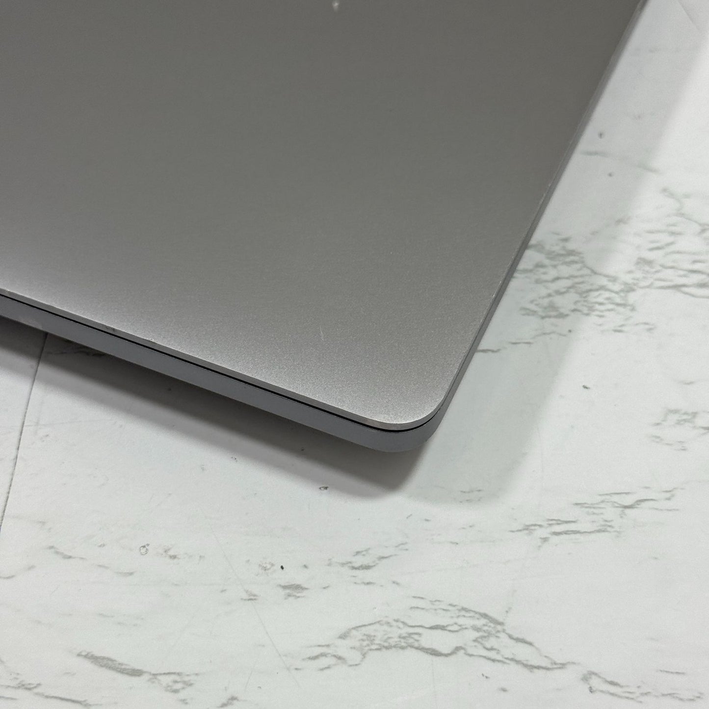 【良品】【1週間保証】MacBook Pro 16インチ / 2019 / Core i9 9980HK / 32GB / 1TB 191331