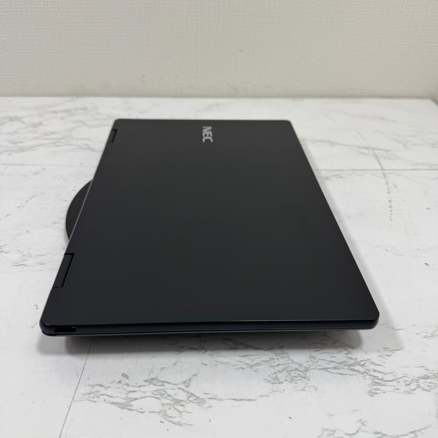 【美品】【1週間保証】NEC VersaPro UltraLite タイプVH VKT13/H-4 / Core i5 8200Y / 8GB / 128GB 001174