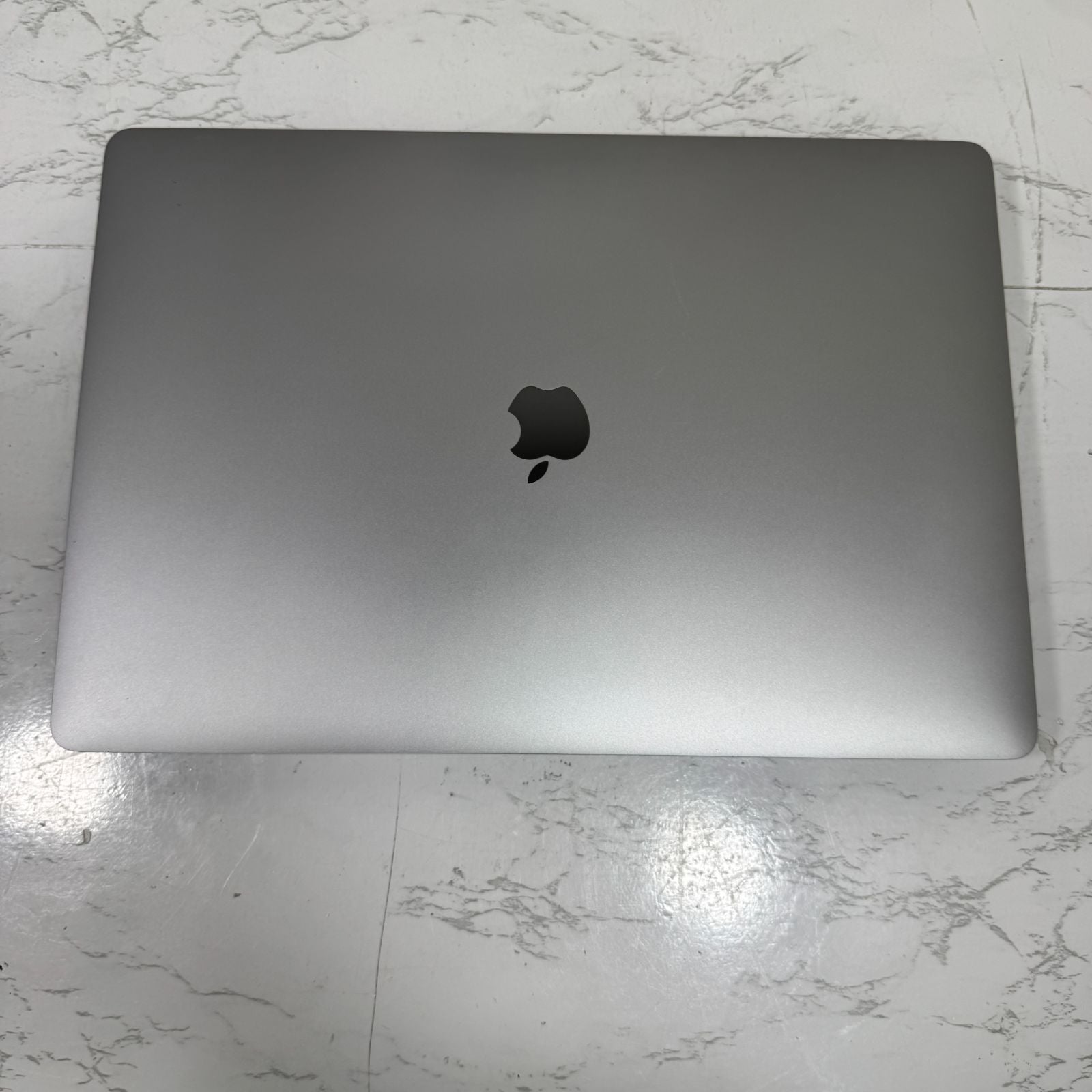 【美品】【1週間保証】MacBook Pro 16インチ / 2019 / Core i9 9980HK / 32GB / 1TB 191375