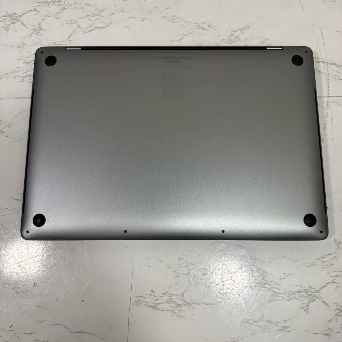 【傷あり】【1週間保証】MacBook Pro 16インチ / 2019 / Core i9 9980HK / 32GB / 1TB 191351