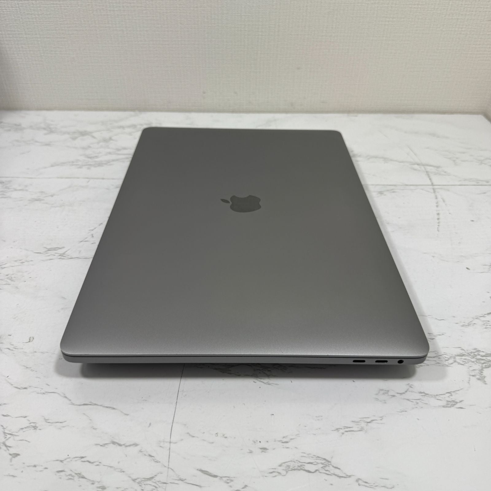 【裏傷あり】【1週間保証】MacBook Pro 16インチ / 2019 / Core i9 9980HK / 32GB / 1TB 191339