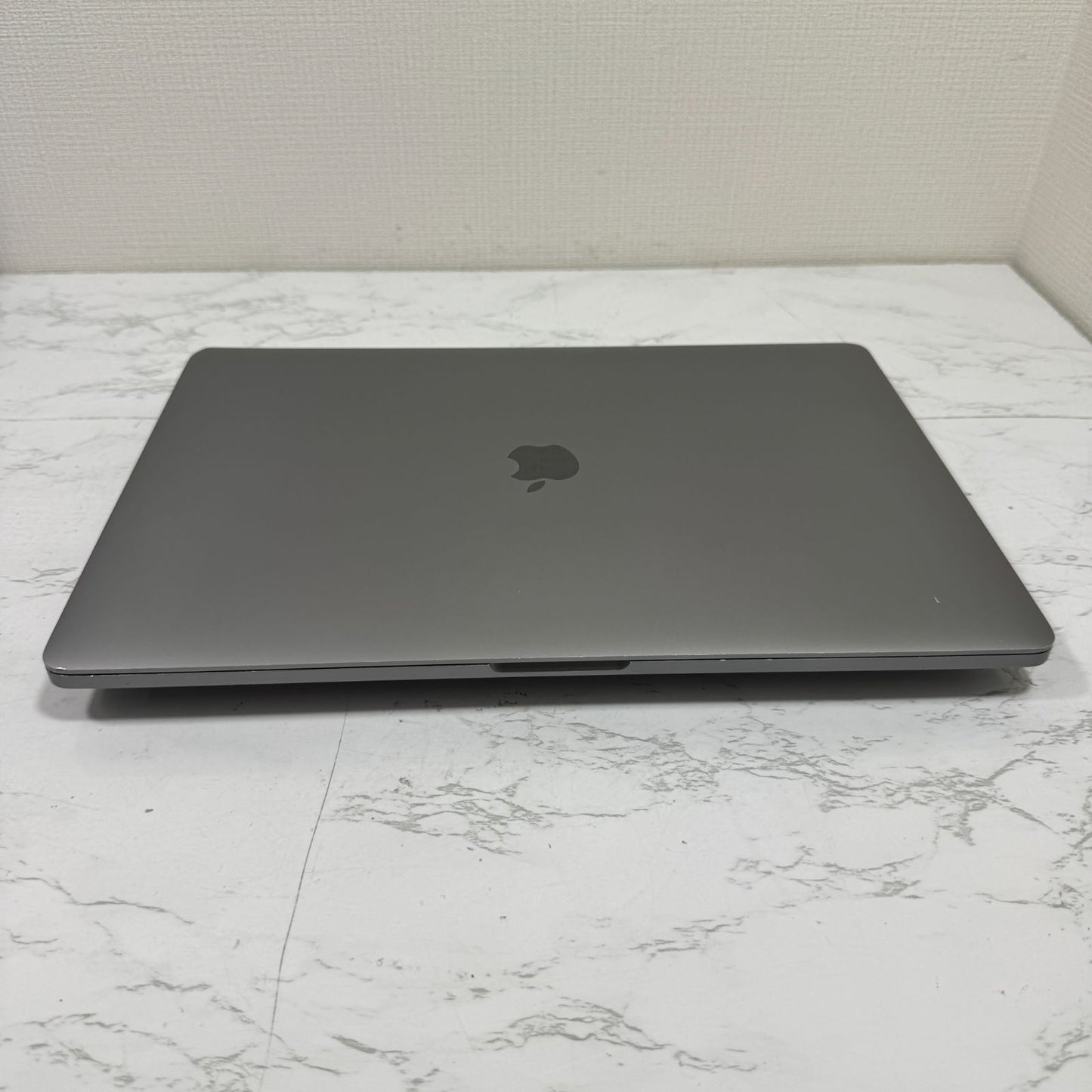 【傷あり】【1週間保証】MacBook Pro 16インチ / 2019 / Core i9 9980HK / 32GB / 1TB 191378