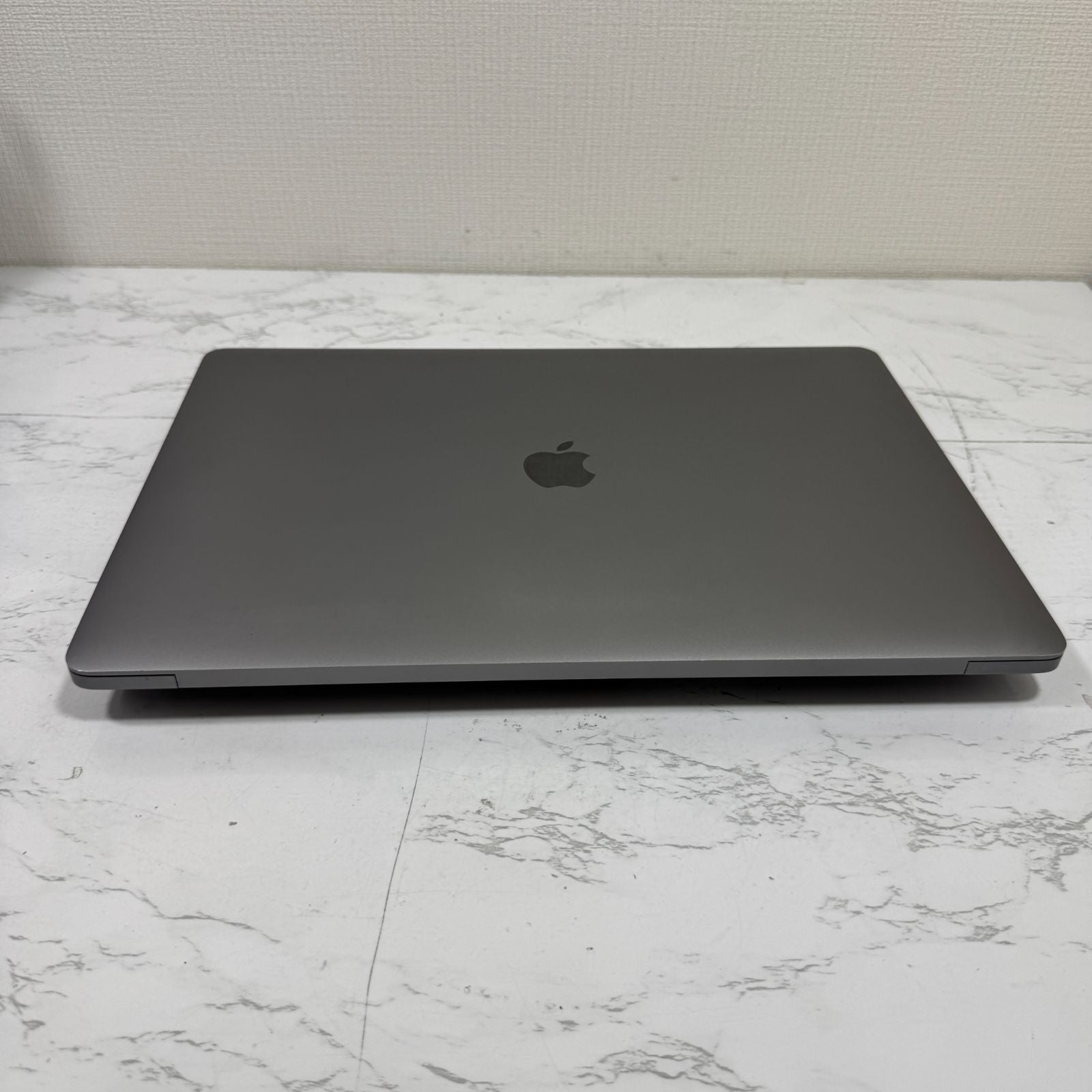 【裏傷あり】【1週間保証】MacBook Pro 16インチ / 2019 / Core i9 9980HK / 32GB / 1TB 191339