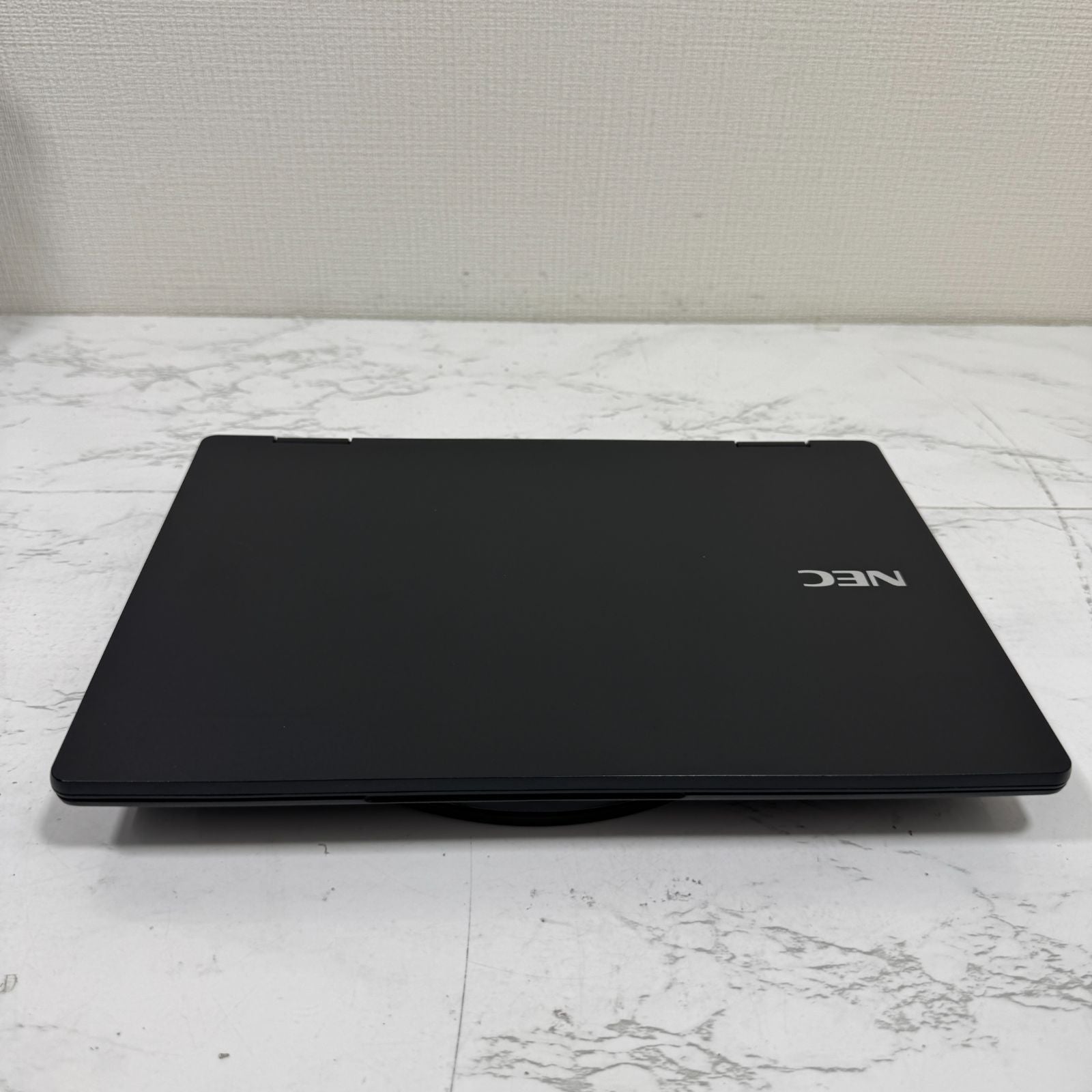 【美品】【1週間保証】NEC VersaPro UltraLite タイプVH VKT13/H-4 / Core i5 8200Y / 8GB / 128GB 001180
