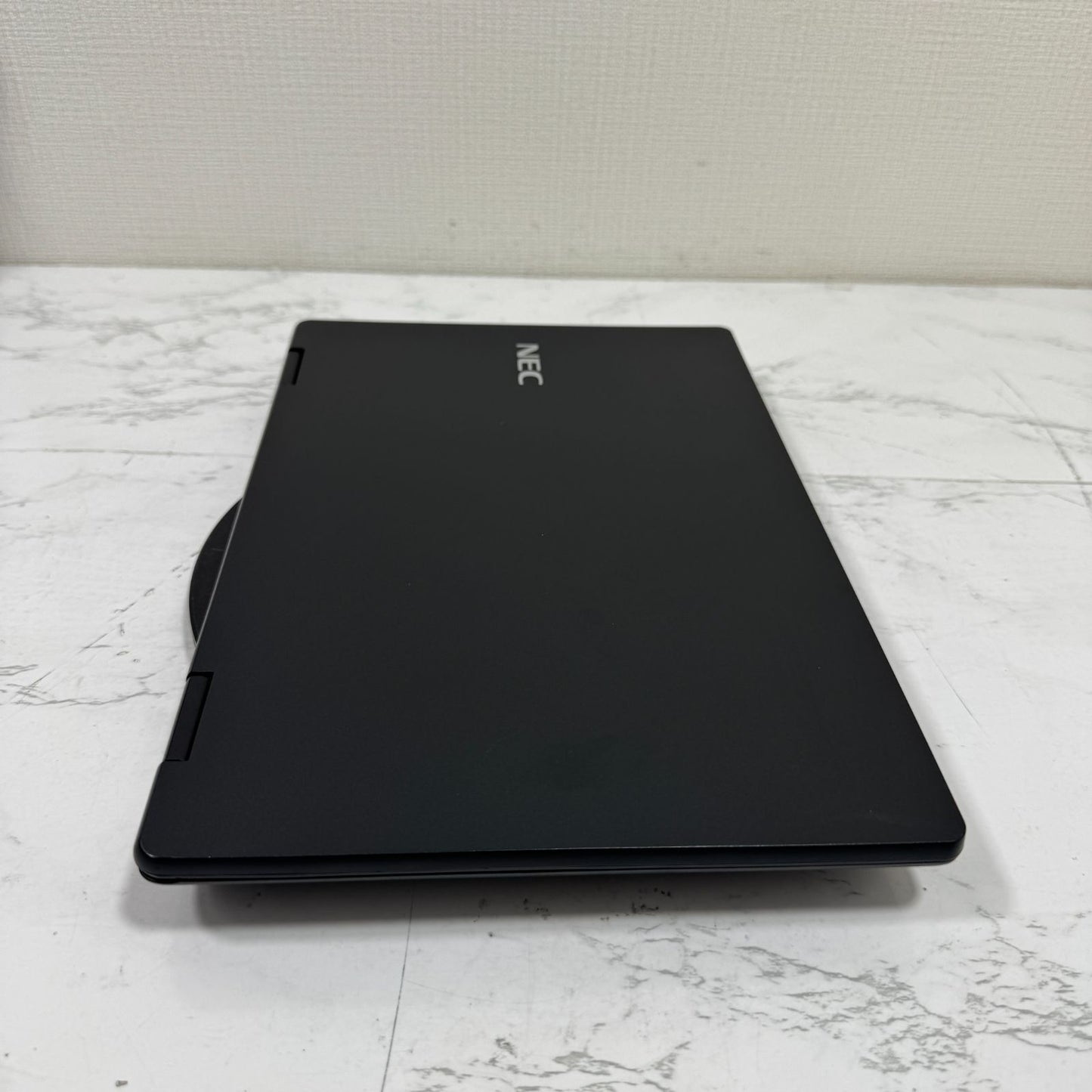 【美品】【1週間保証】NEC VersaPro UltraLite タイプVH VKT13/H-4 / Core i5 8200Y / 8GB / 128GB 001180