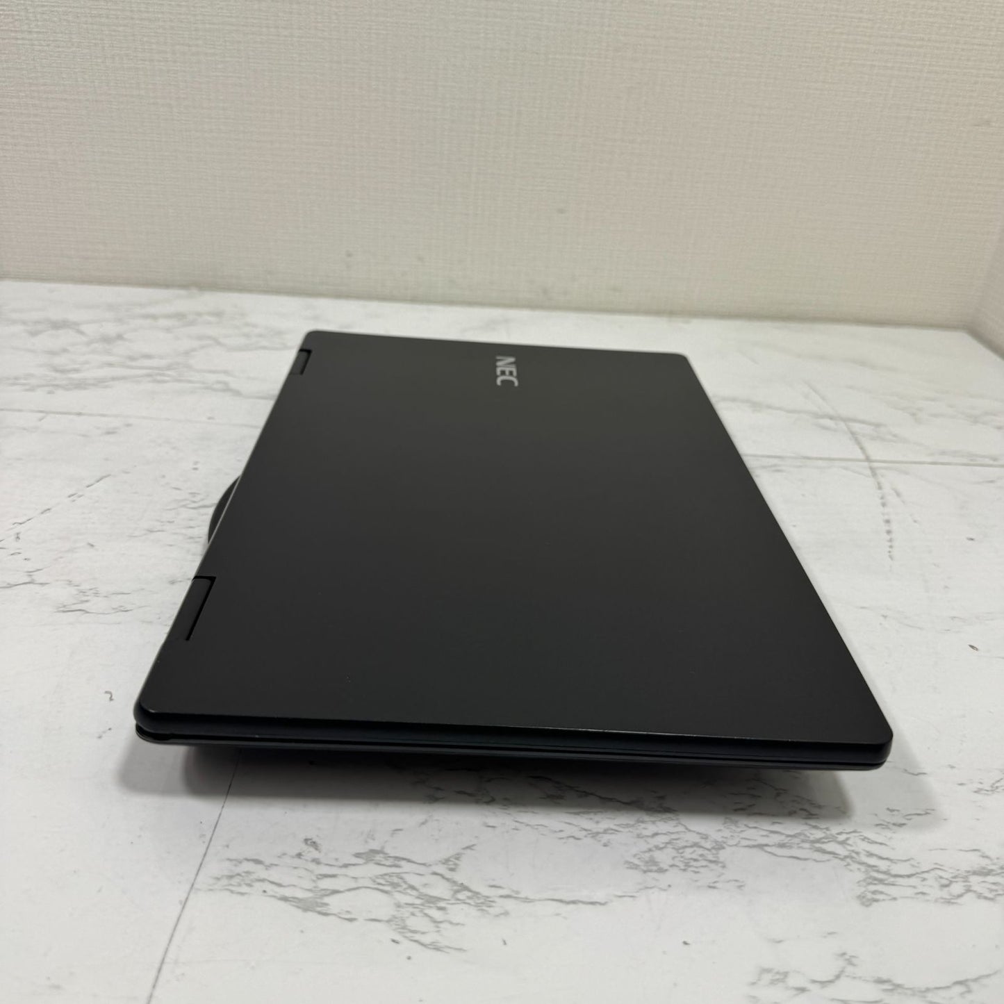 【美品】【1週間保証】NEC VersaPro UltraLite タイプVH VKT13/H-4 / Core i5 8200Y / 8GB / 128GB 001176