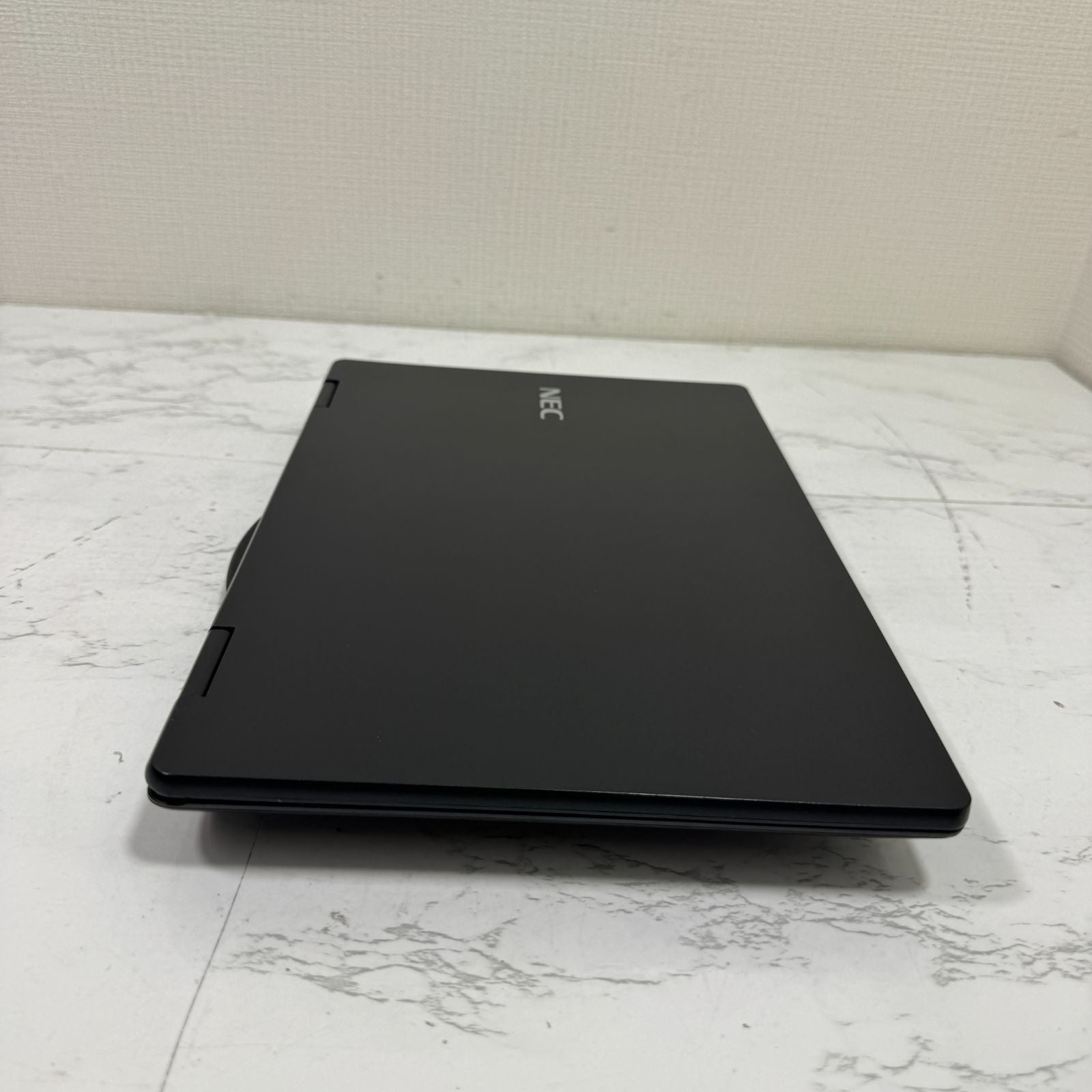 【美品】【1週間保証】NEC VersaPro UltraLite タイプVH VKT13/H-4 / Core i5 8200Y / 8GB / 128GB 001176