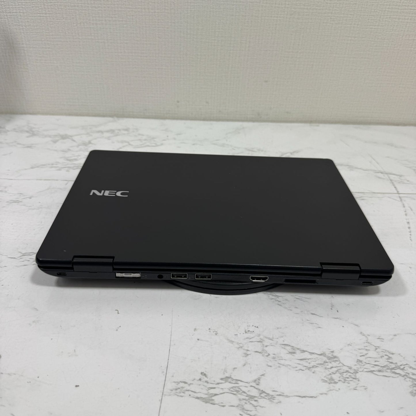 【美品】【1週間保証】NEC VersaPro UltraLite タイプVH VKT13/H-4 / Core i5 8200Y / 8GB / 128GB 001179