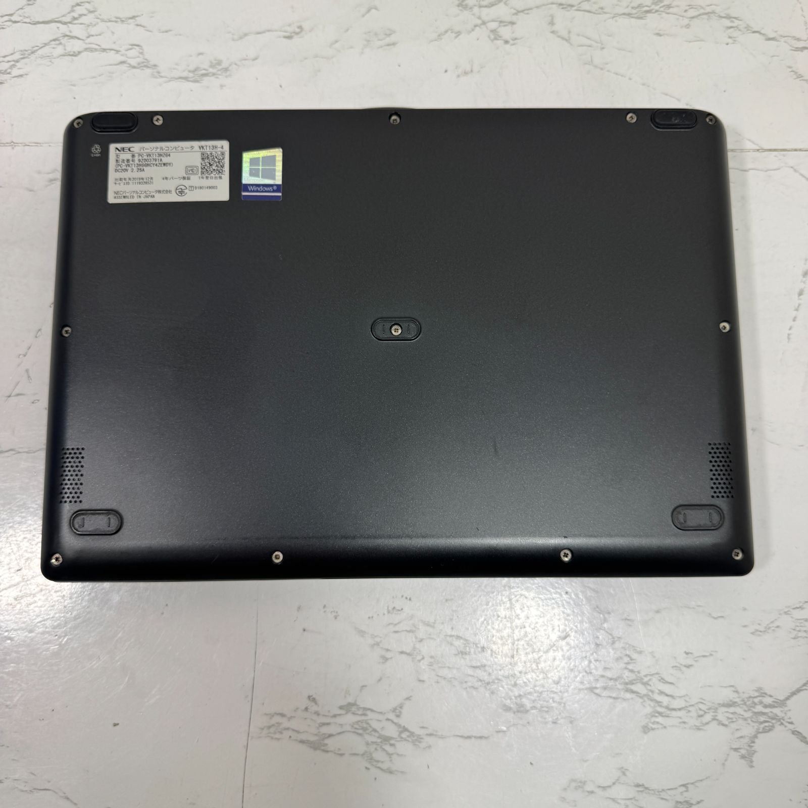 【美品】【1週間保証】NEC VersaPro UltraLite タイプVH VKT13/H-4 / Core i5 8200Y / 8GB / 128GB 001174