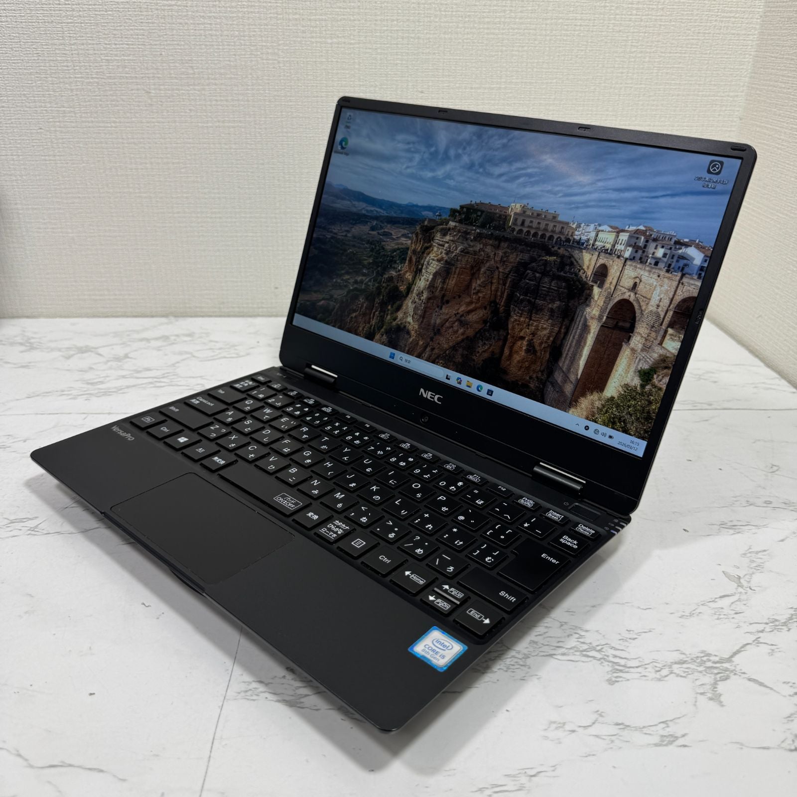 【良品】【1週間保証】NEC VersaPro UltraLite タイプVH VKT13/H-4 / Core i5 8200Y / 8GB / 128GB 001188