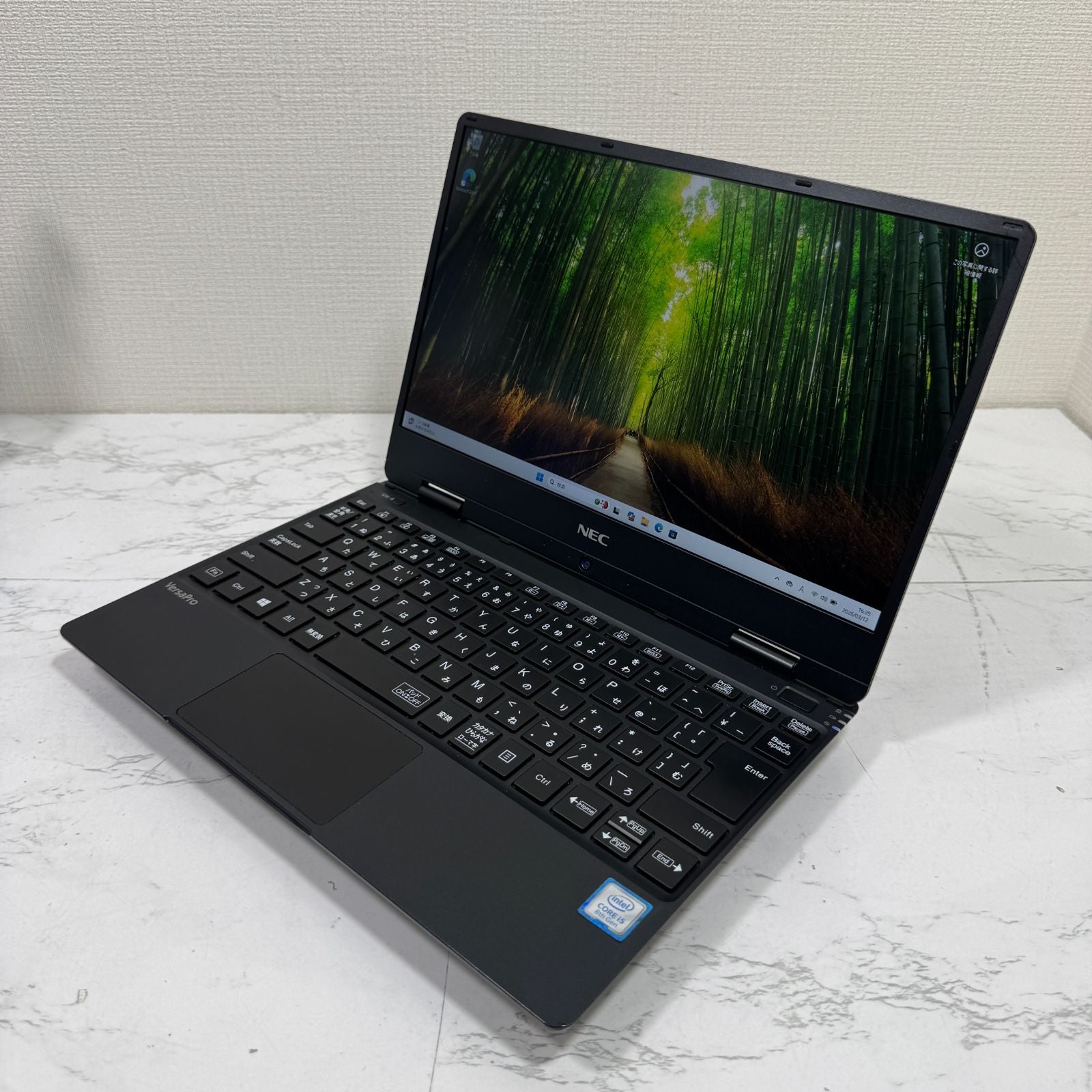 【良品】【1週間保証】NEC VersaPro UltraLite タイプVH VKT13/H-4 / Core i5 8200Y / 8GB / 128GB 001185