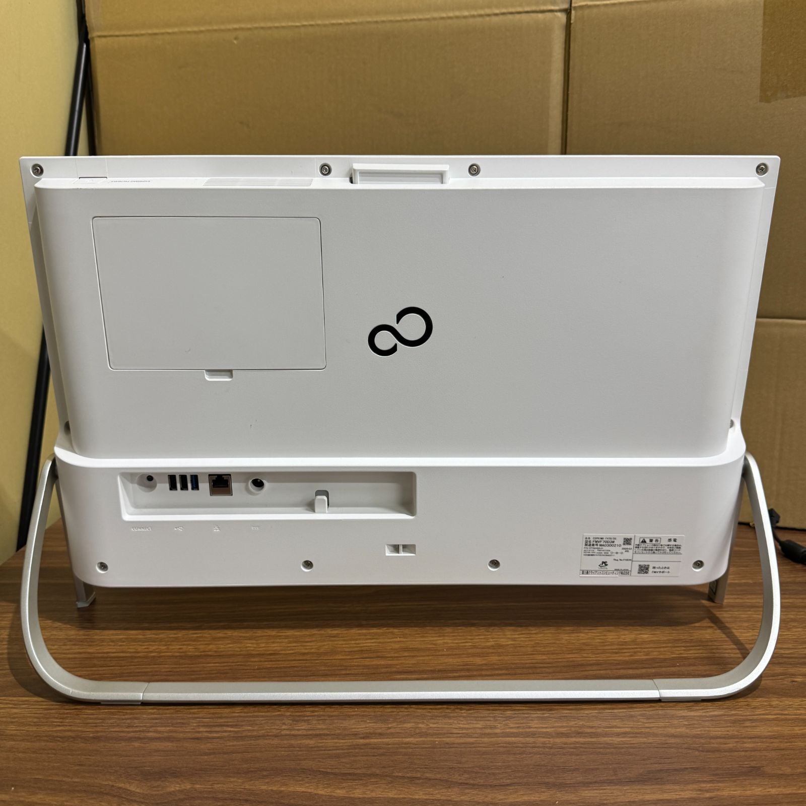【良品】【1週間保証】Fujitsu ESPRIMO FH70/D3 一体型PC / 24インチ / Core i7 8565U / 8GB / 512GB 000011