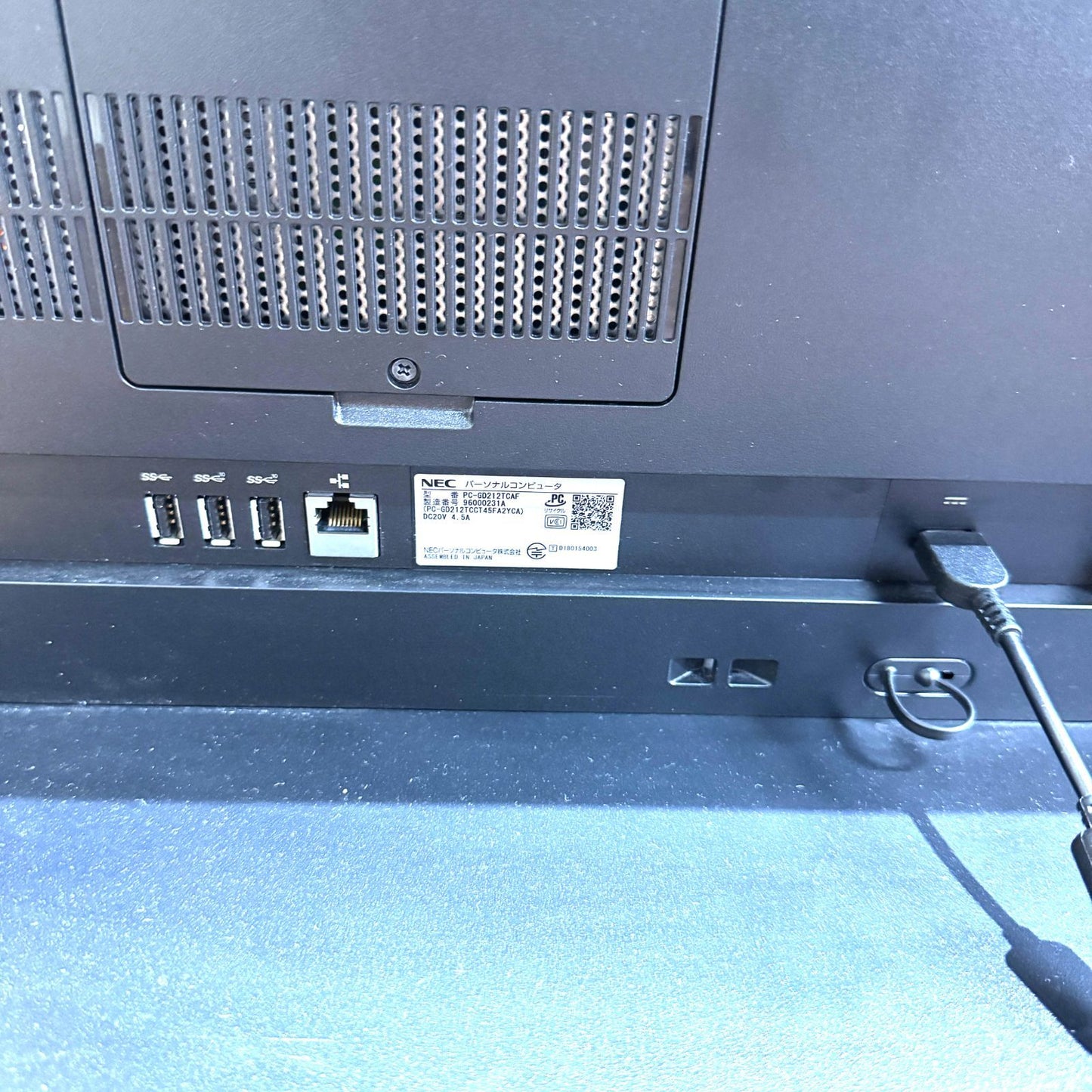 【良品】【1週間保証】NEC LAVIE Direct DA 一体型PC / Core i3 8145U / 8GB / 500GB 000021