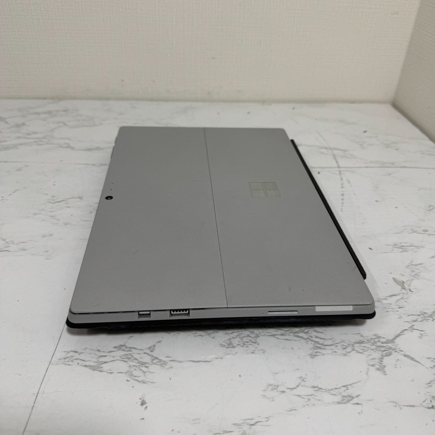 【キーボードシートはがれ】【1週間保証】Microsoft Surface Pro 5 / Core i5 7300U / 8GB / 256GB