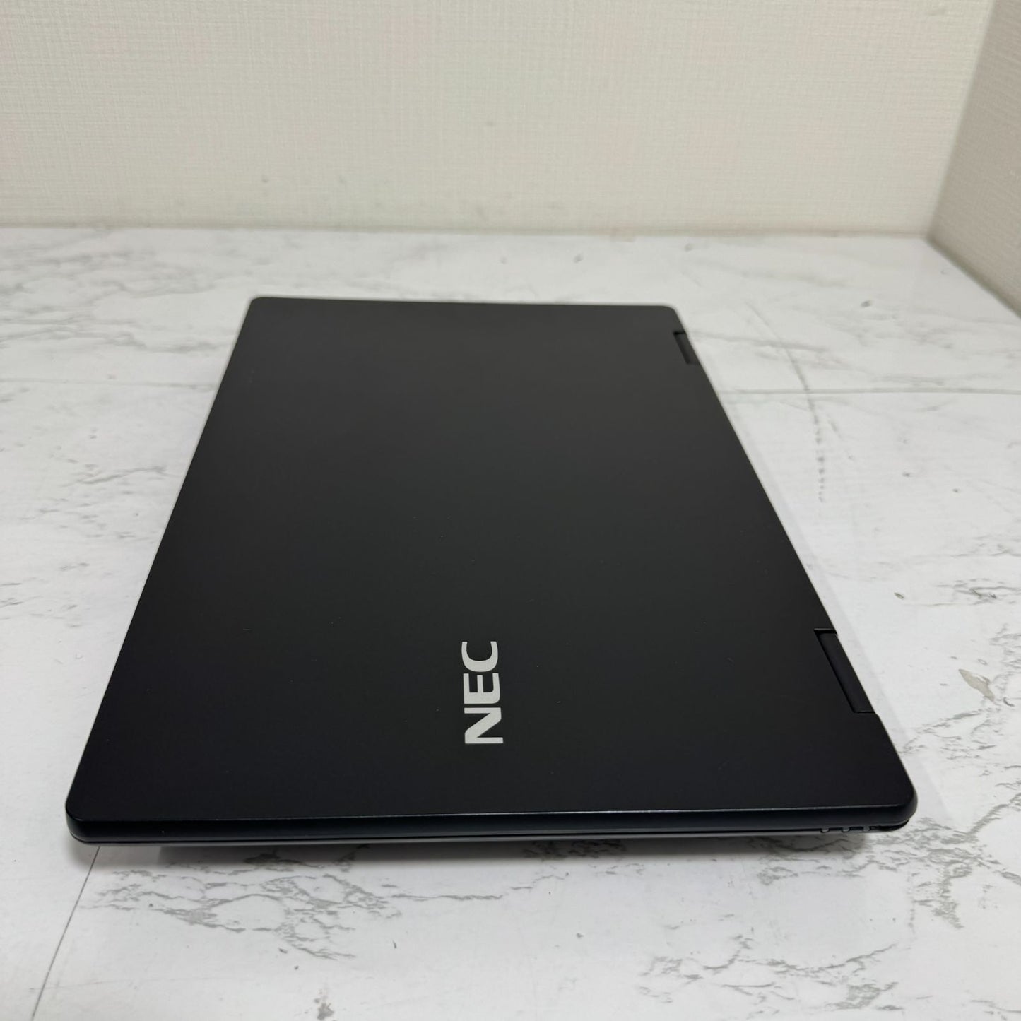 【良品】【1週間保証】NEC VersaPro UltraLite タイプVH VKT13/H-4 / Core i5 8200Y / 8GB / 128GB 001192