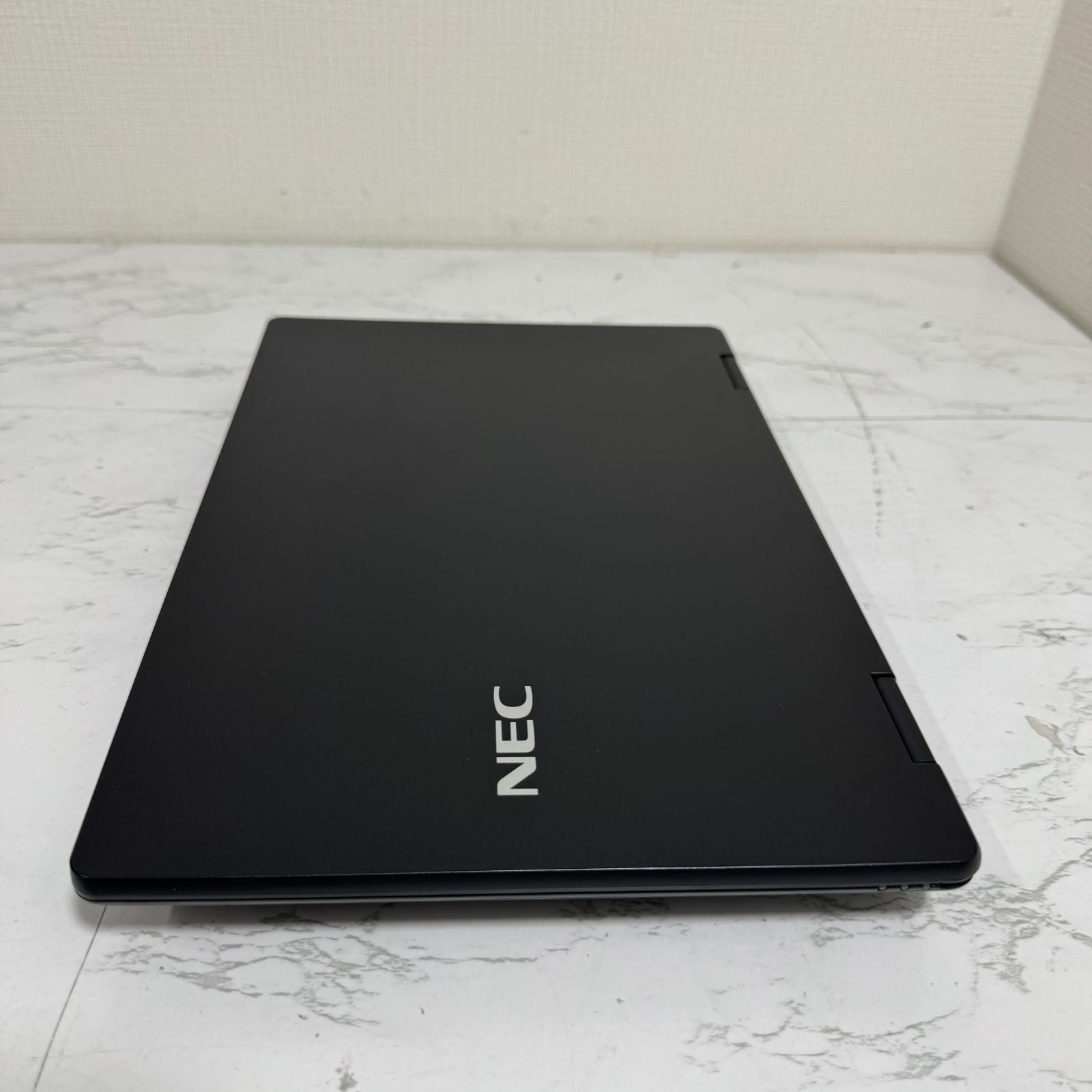 【良品】【1週間保証】NEC VersaPro UltraLite タイプVH VKT13/H-4 / Core i5 8200Y / 8GB / 128GB 001192