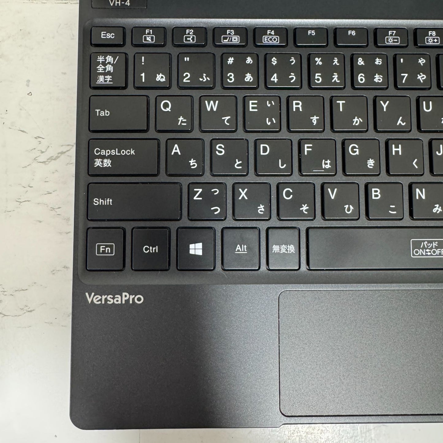 【良品】【1週間保証】NEC VersaPro UltraLite タイプVH VKT13/H-4 / Core i5 8200Y / 8GB / 128GB 001192