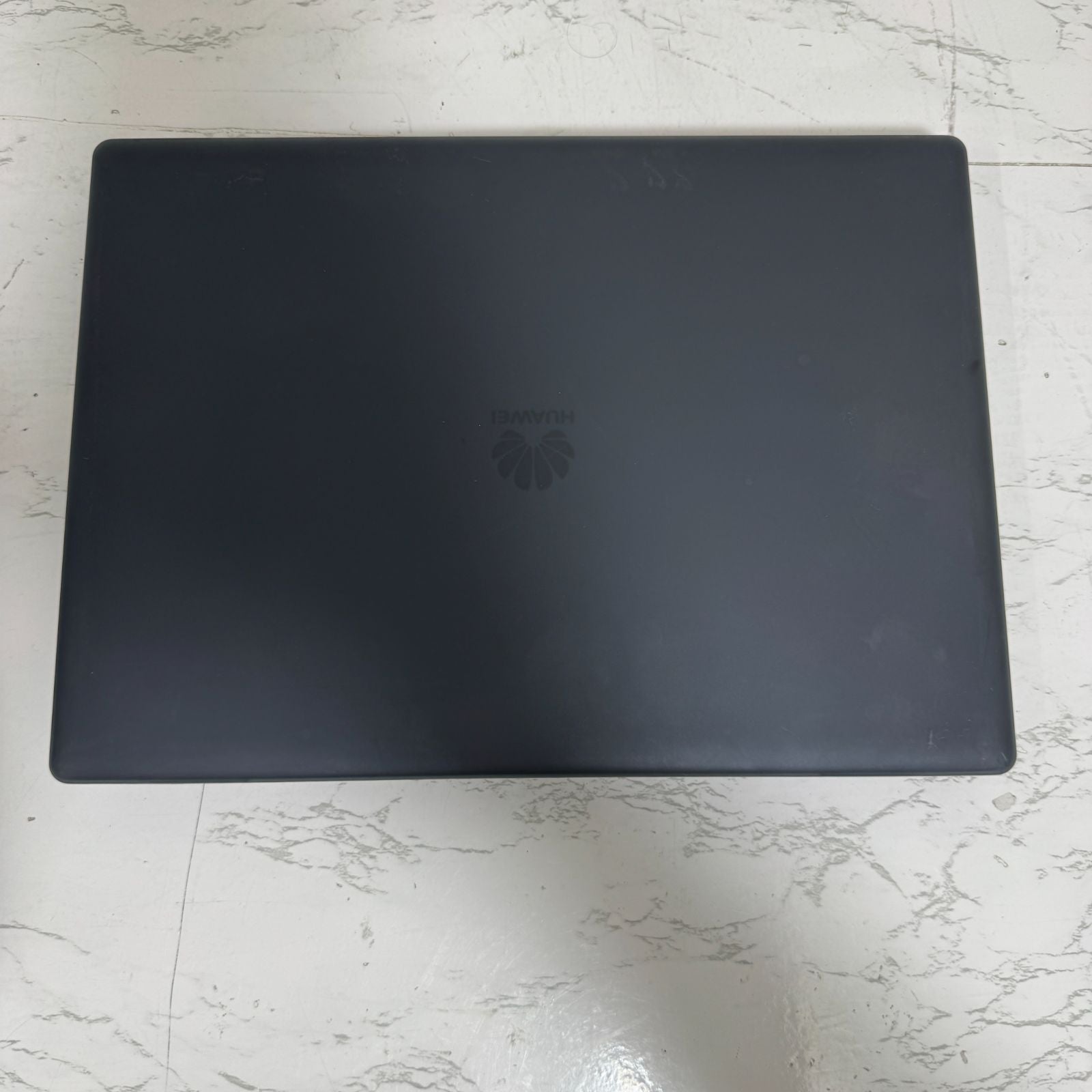 【良品】【1週間保証】HUAWEI MateBook X Pro / Core i7 8550U / 16GB / 512GB / GeForce MX150