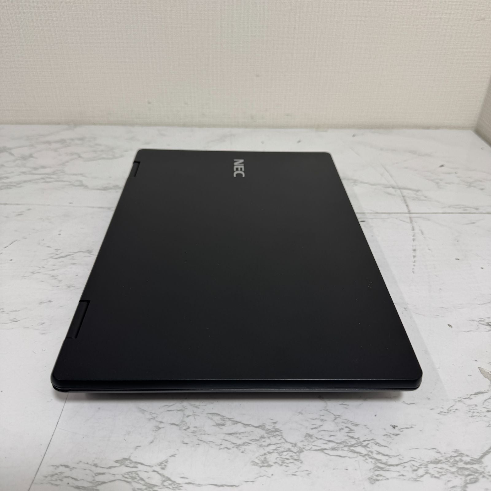 【良品】【1週間保証】NEC VersaPro UltraLite タイプVH VKT13/H-4 / Core i5 8200Y / 8GB / 128GB 001192