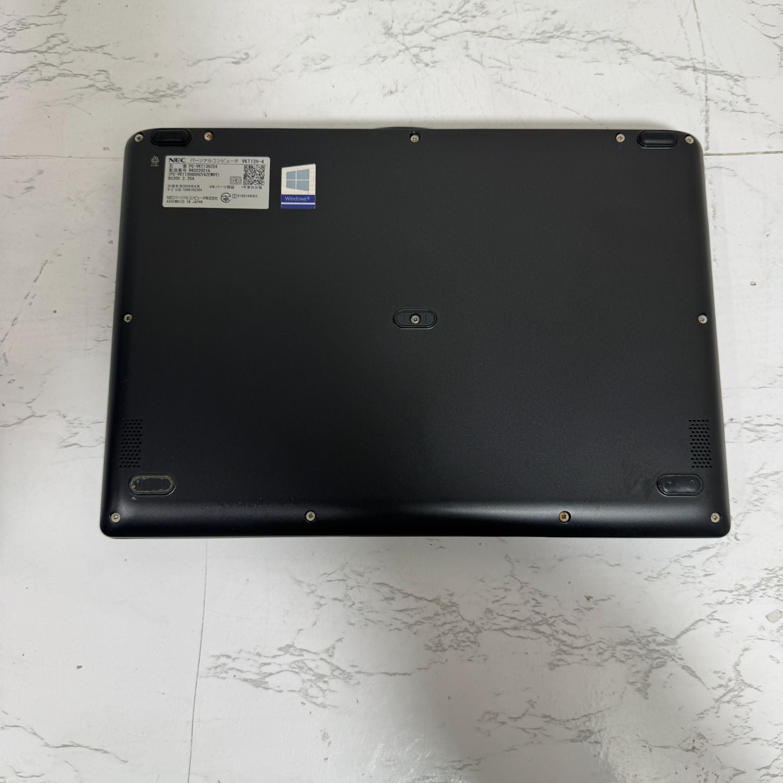 【良品】【1週間保証】NEC VersaPro UltraLite タイプVH VKT13/H-4 / Core i5 8200Y / 8GB / 128GB 001183