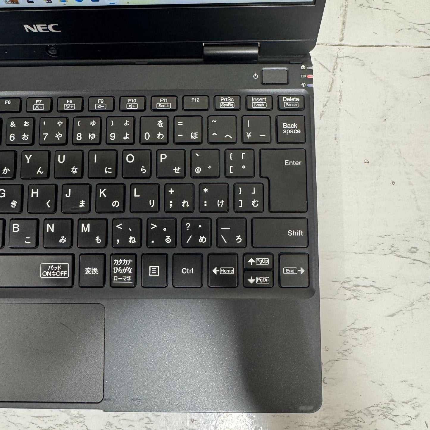 【良品】【1週間保証】NEC VersaPro UltraLite タイプVH VKT13/H-4 / Core i5 8200Y / 8GB / 128GB