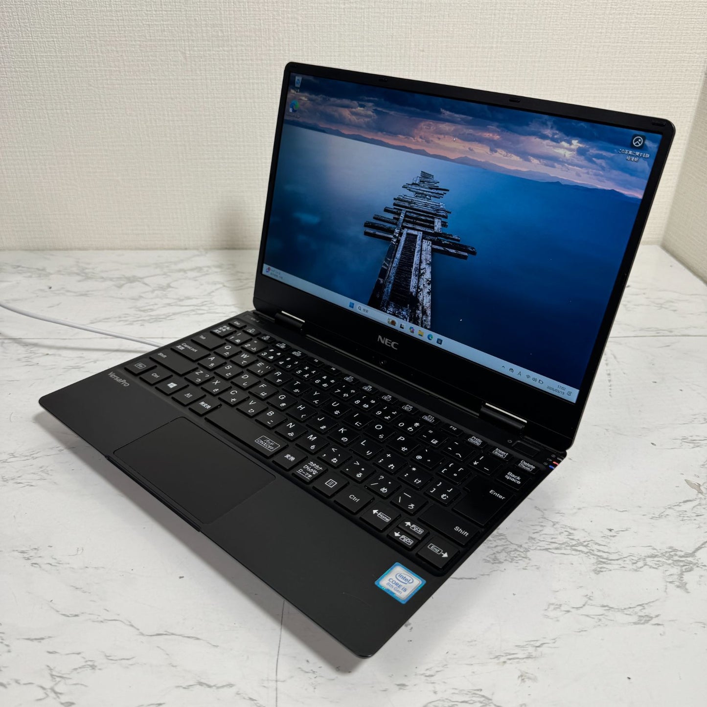 【良品】【1週間保証】NEC VersaPro UltraLite タイプVH VKT13/H-4 / Core i5 8200Y / 8GB / 128GB 001190