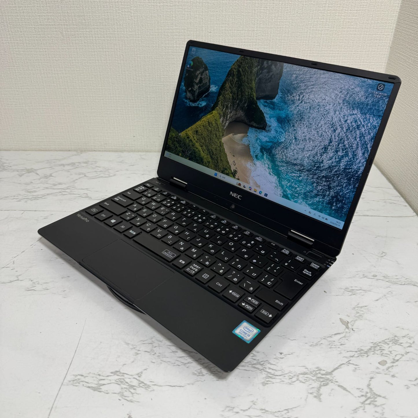 【良品】【1週間保証】NEC VersaPro UltraLite タイプVH VKT13/H-4 / Core i5 8200Y / 8GB / 128GB 001182