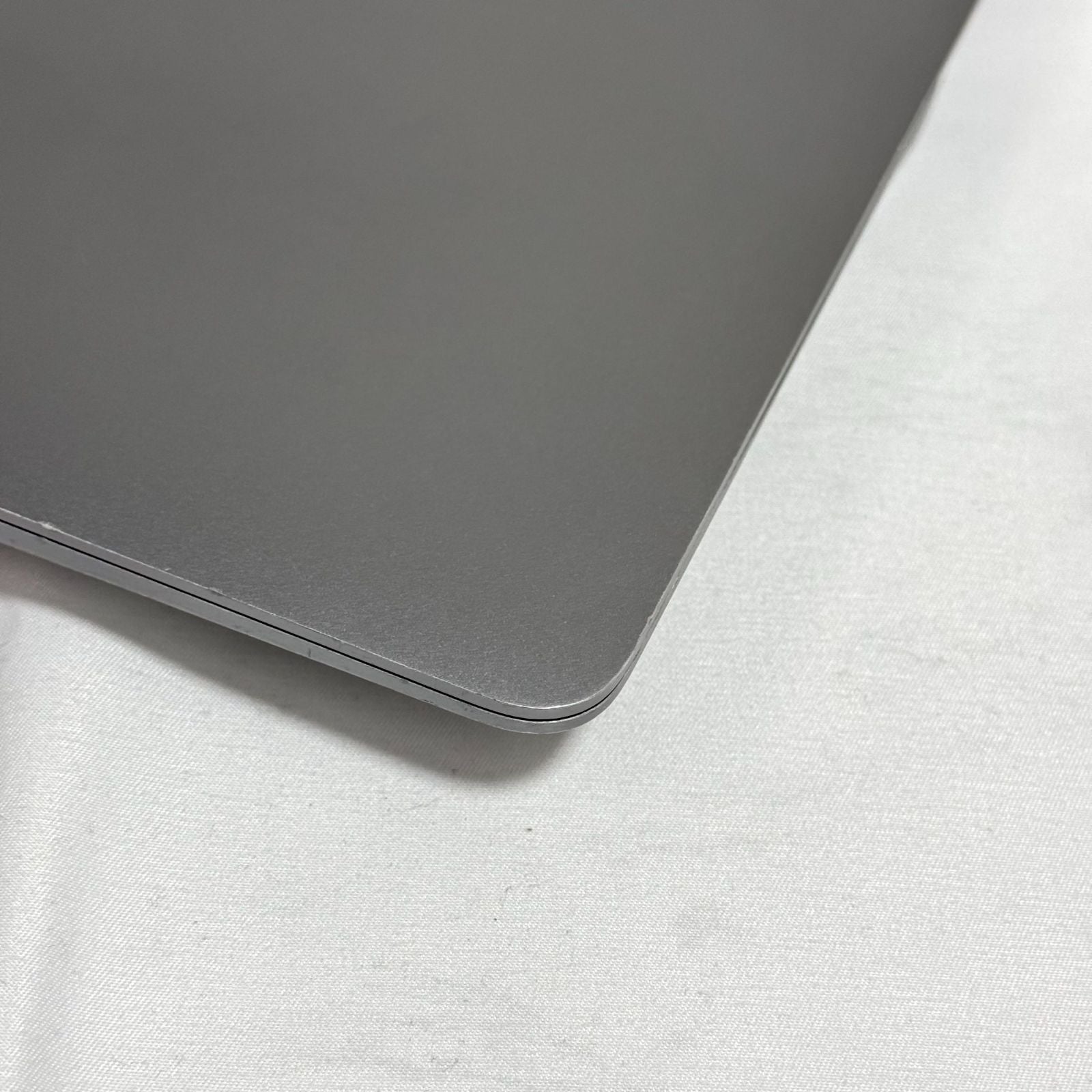 【傷あり】【1週間保証】MacBook Air 13インチ / 2020 / M1 / 16GB / 512GB 191409