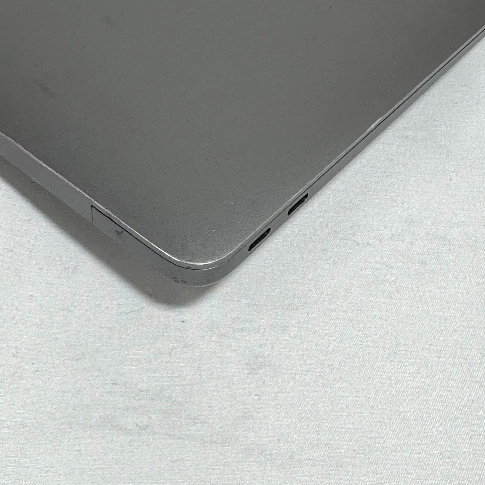 【傷あり】【1週間保証】MacBook Air 13インチ / 2020 / M1 / 16GB / 512GB 191409