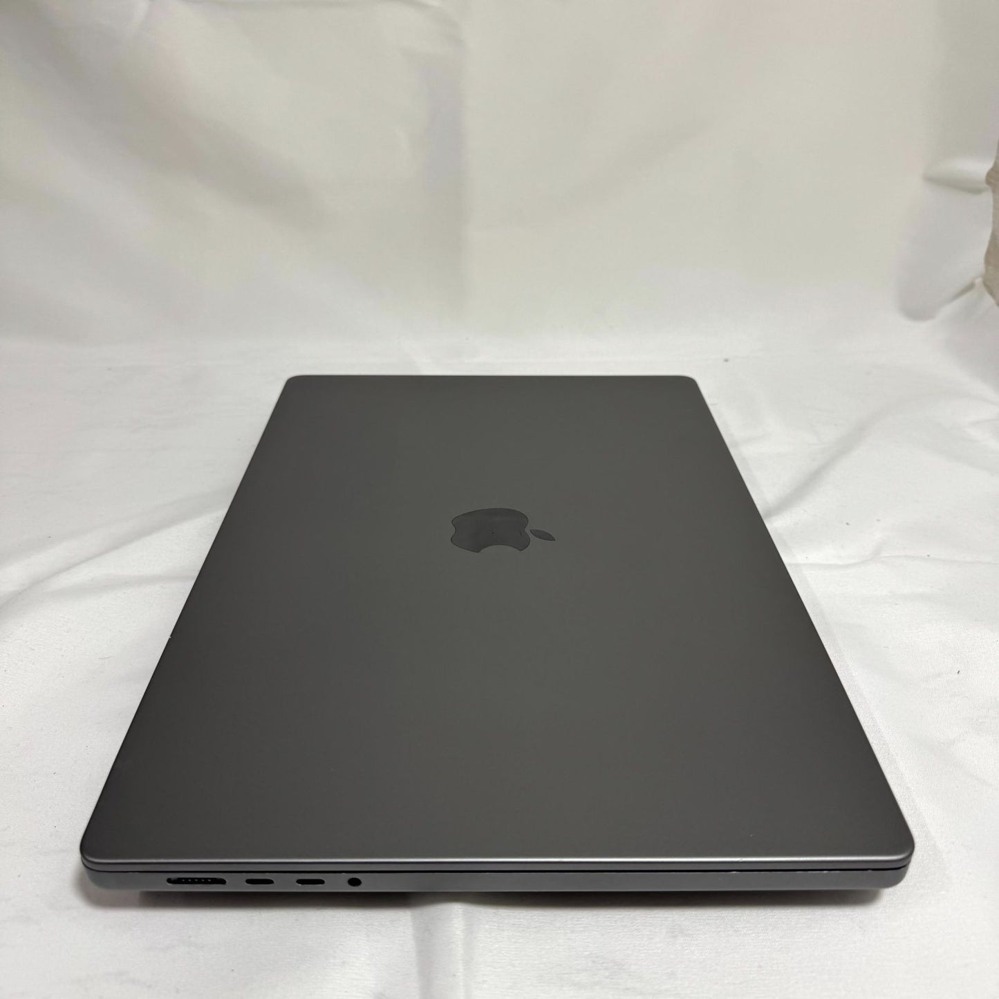 【バッテリー100%】【1週間保証】MacBook Pro 16インチ / 2021 / M1 Max / 64GB / 1TB 191515