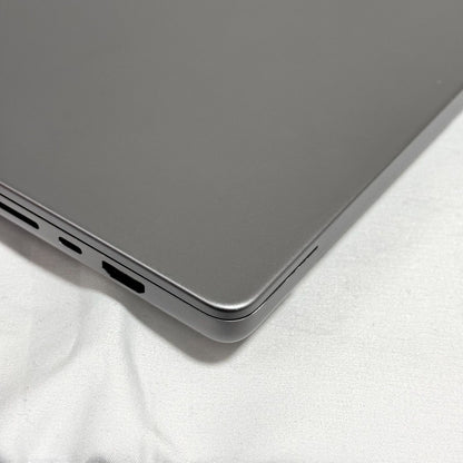 【美品】【1週間保証】MacBook Pro 16インチ / 2021 / M1 Max / 32GB / 1TB 191500