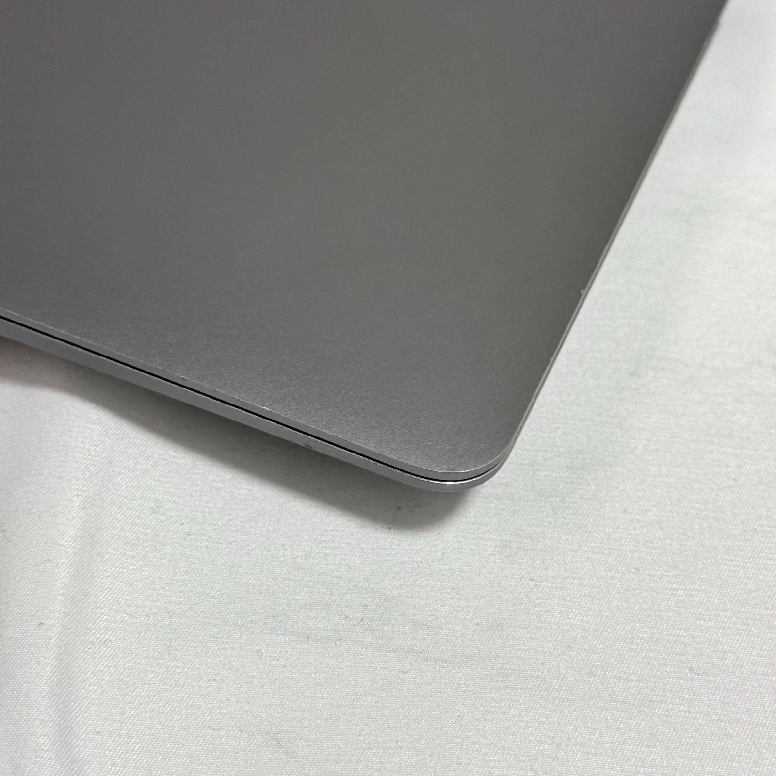 【傷あり】【1週間保証】MacBook Air 13インチ / 2020 / M1 / 16GB / 512GB 191402