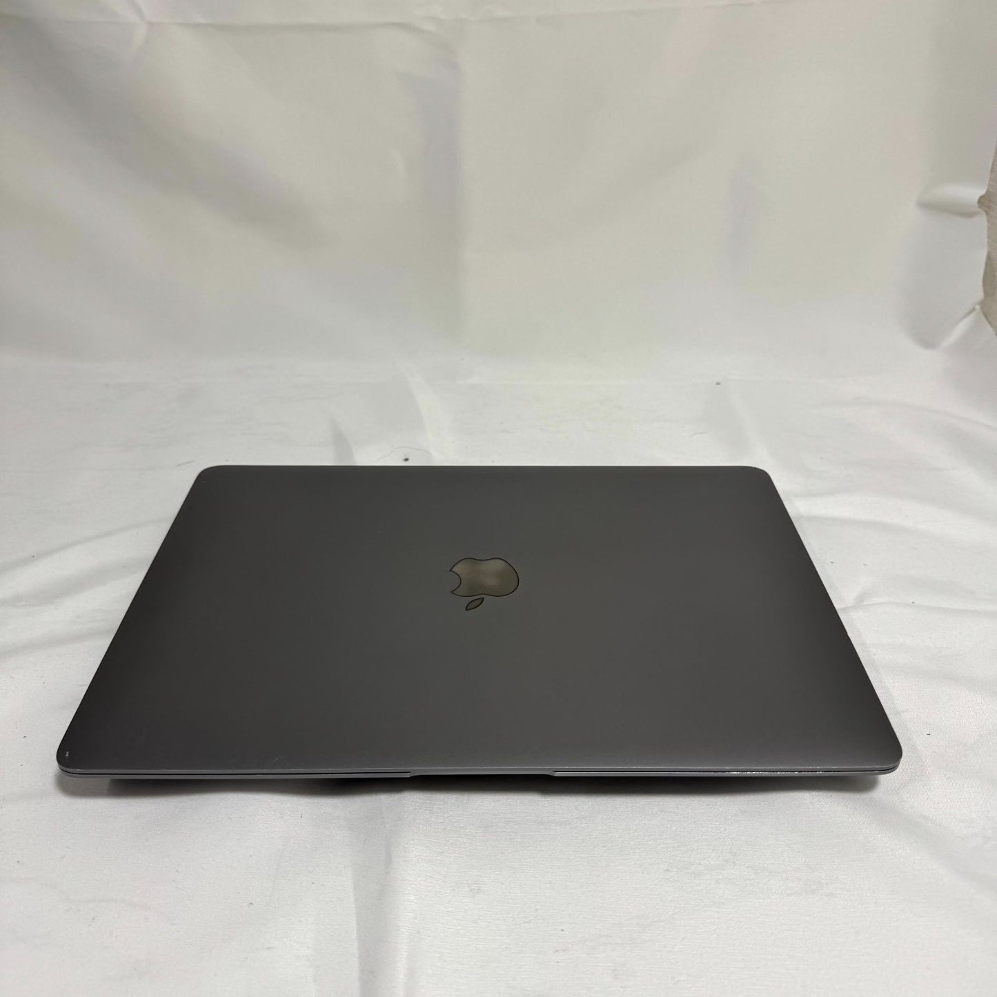【美品】【1週間保証】MacBook Air 13インチ / 2020 / M1 / 16GB / 256GB 193667
