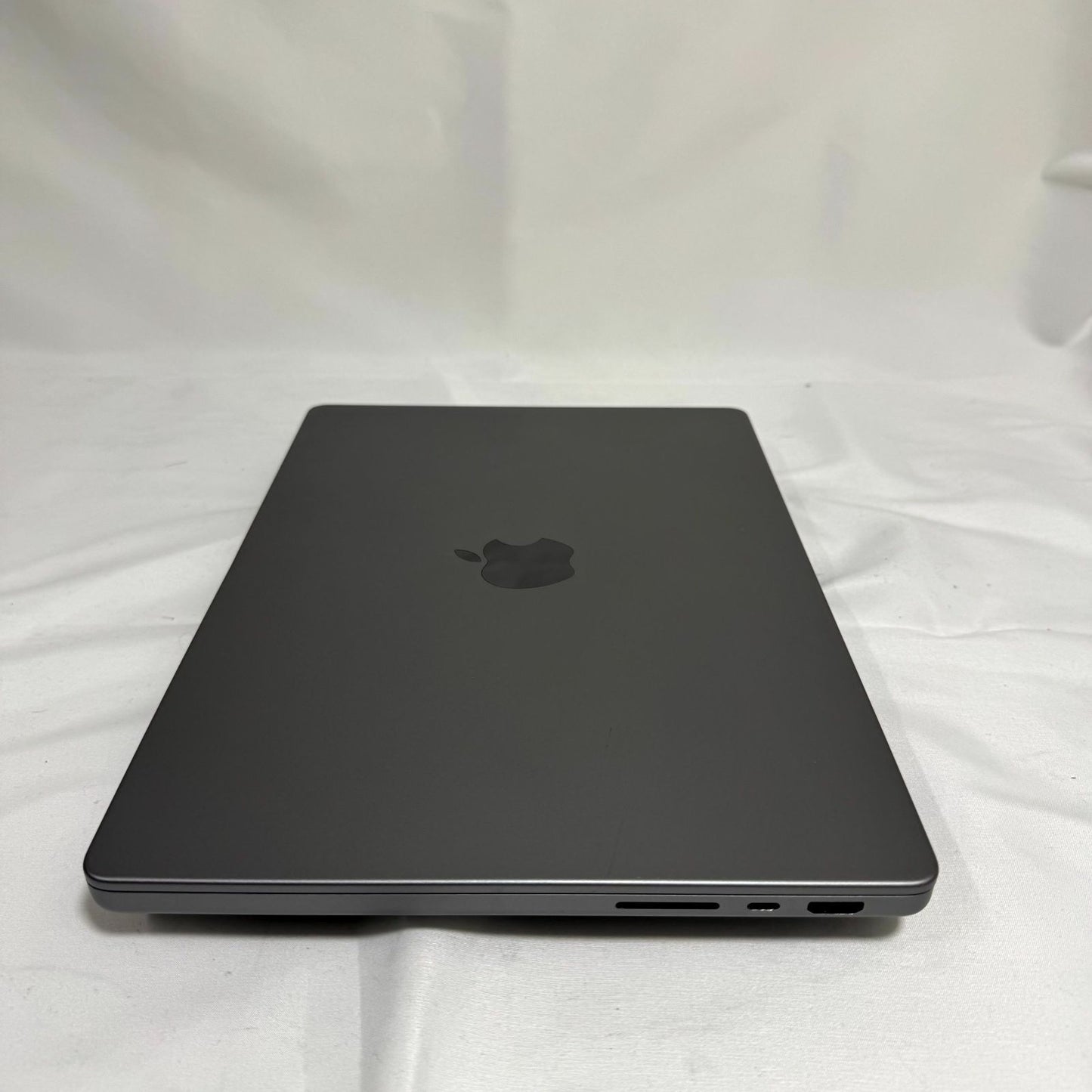 【美品】【1週間保証】MacBook Pro 14インチ / 2021 / M1 Max / 64GB / 1TB 191648