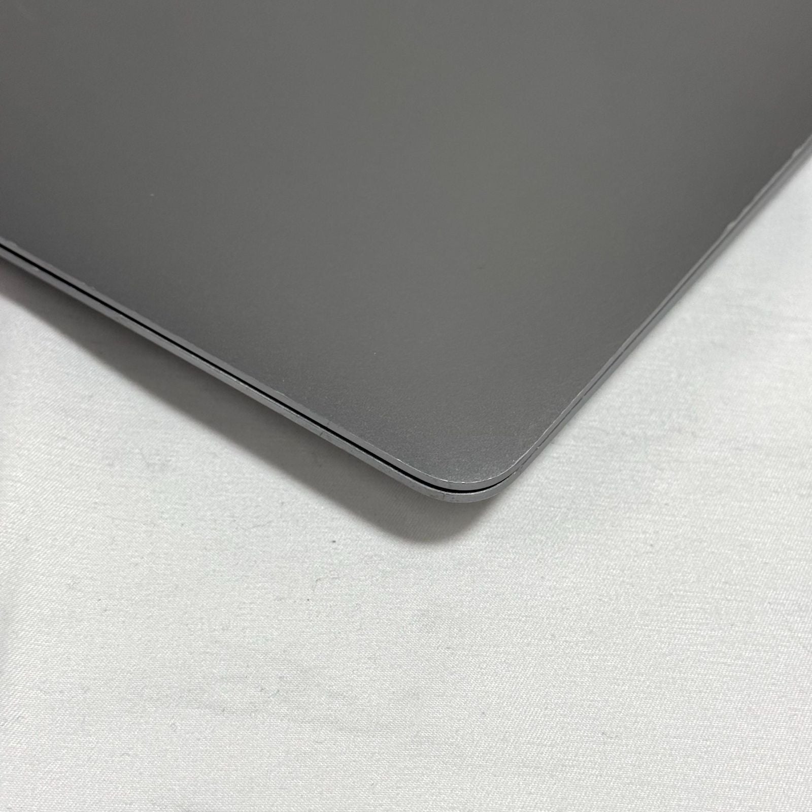 【傷あり】【1週間保証】MacBook Air 13インチ / 2020 / M1 / 16GB / 512GB 191402