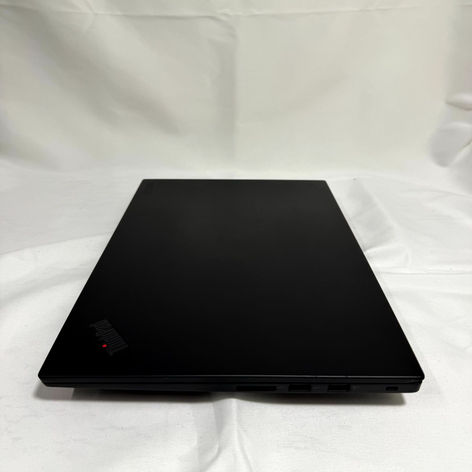 【クリエイターPC】【1週間保証】Lenovo ThinkPad P1 Gen 3 / Core i7 10850H / 16GB / 512GB / Quadro T2000 / Max-Q 066197