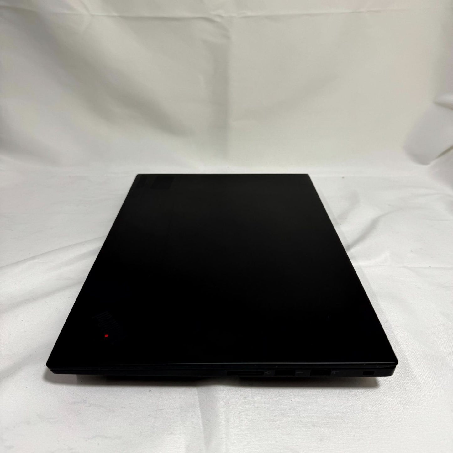 【クリエイターPC】【1週間保証】Lenovo ThinkPad P1 Gen 3 / Core i7 10850H / 32GB / 512GB / Quadro T2000 / Max-Q 066198