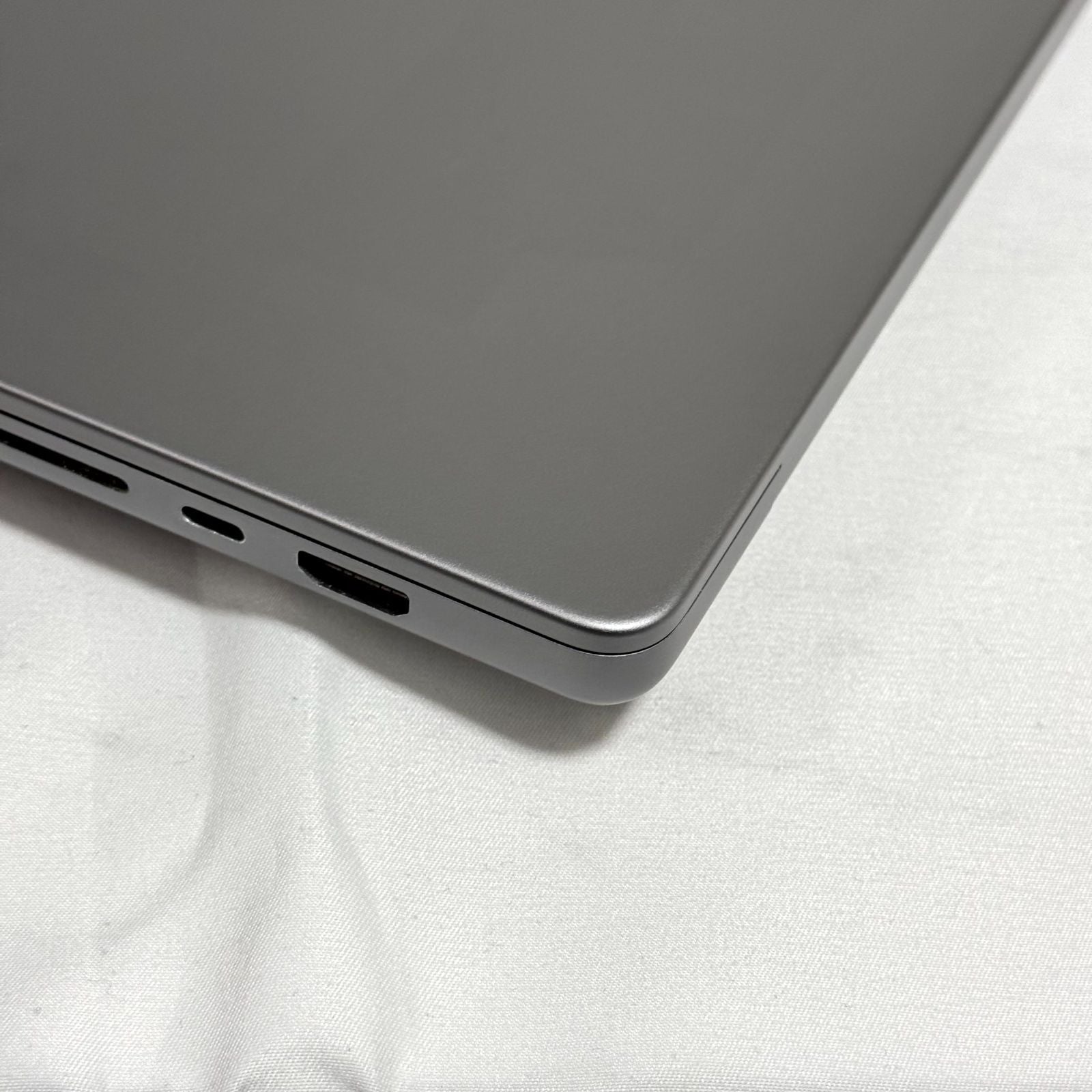 【バッテリー100%】【1週間保証】MacBook Pro 16インチ / 2021 / M1 Max / 64GB / 1TB 191515