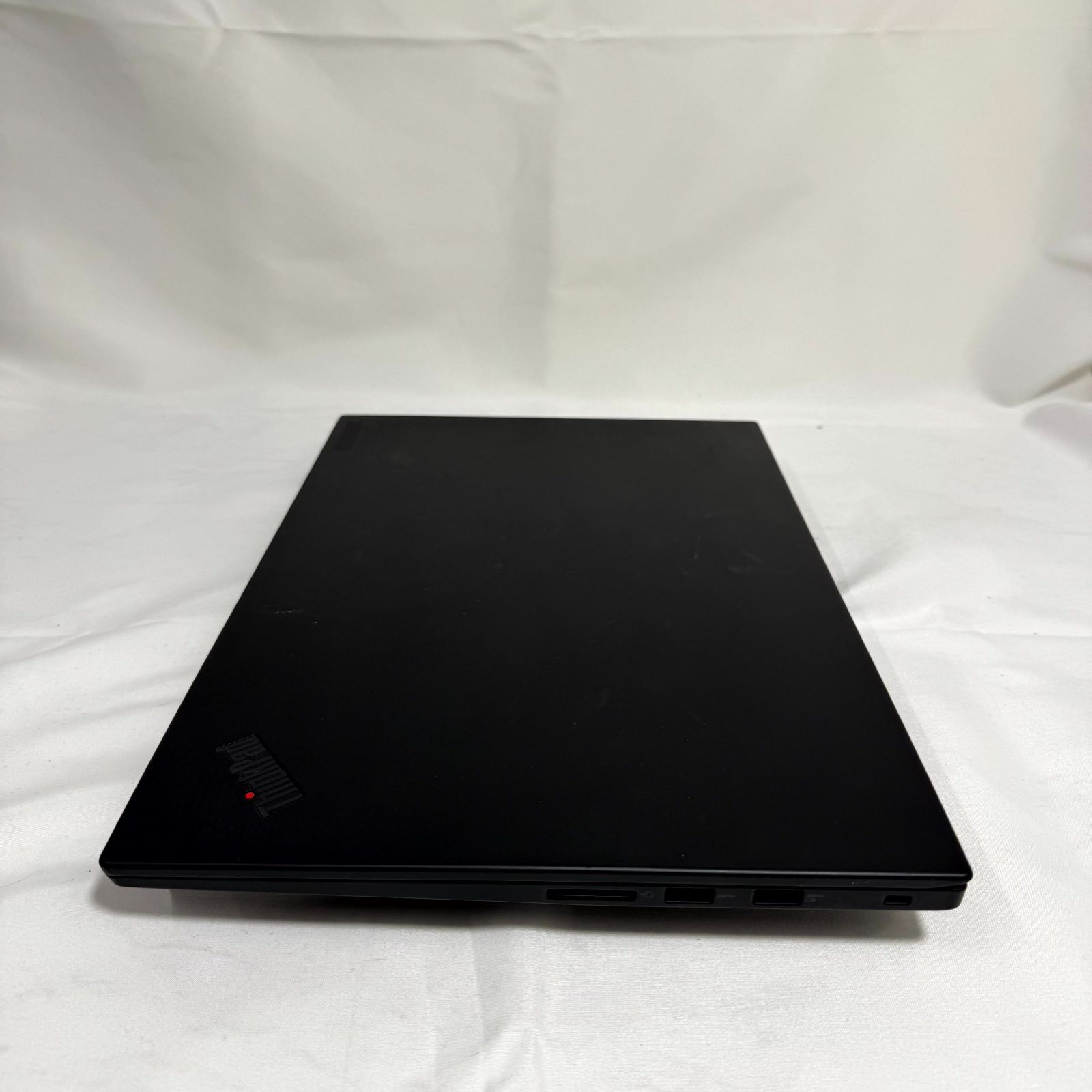 【クリエイターPC】【1週間保証】Lenovo ThinkPad P1 Gen 3 / Core i7 10850H / 32GB / 512GB / Quadro T2000 / Max-Q 066201