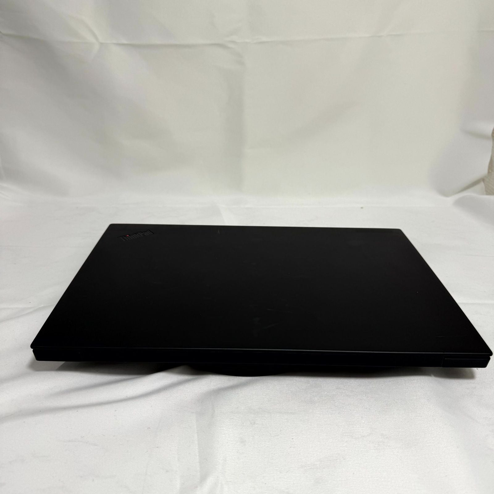 【クリエイターPC】【1週間保証】Lenovo ThinkPad P1 Gen 3 / Core i7 10850H / 32GB / 512GB / Quadro T2000 / Max-Q 066201