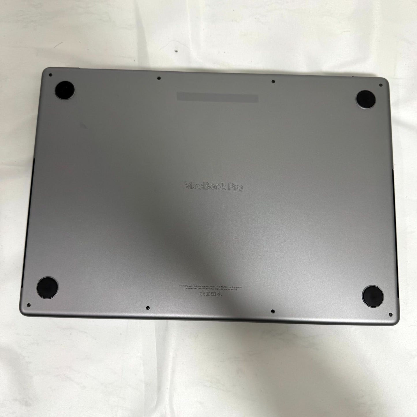 【美品】【1週間保証】MacBook Pro 16インチ / 2021 / M1 Max / 32GB / 1TB 191500