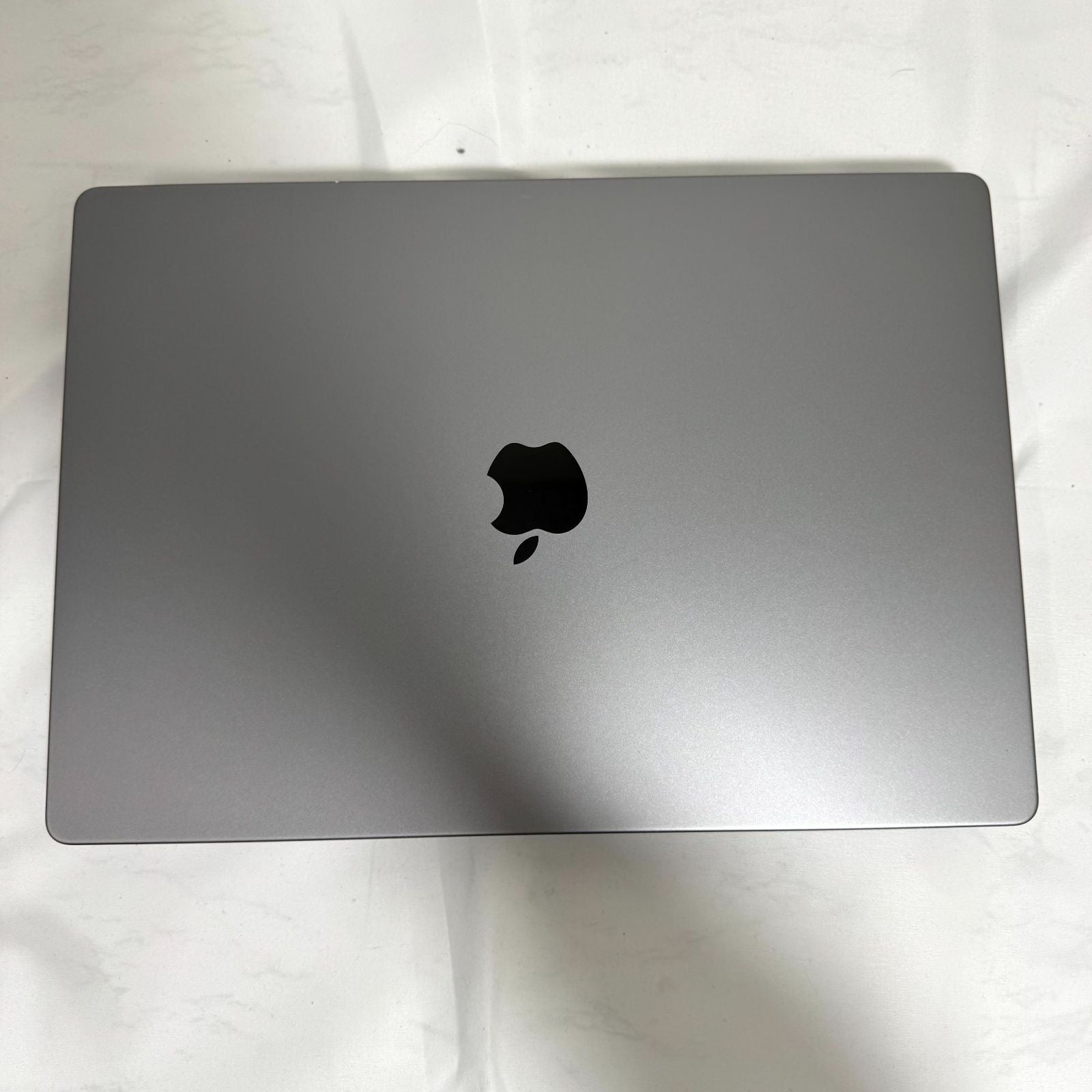 【バッテリー100%】【1週間保証】MacBook Pro 16インチ / 2021 / M1 Max / 64GB / 1TB 191515