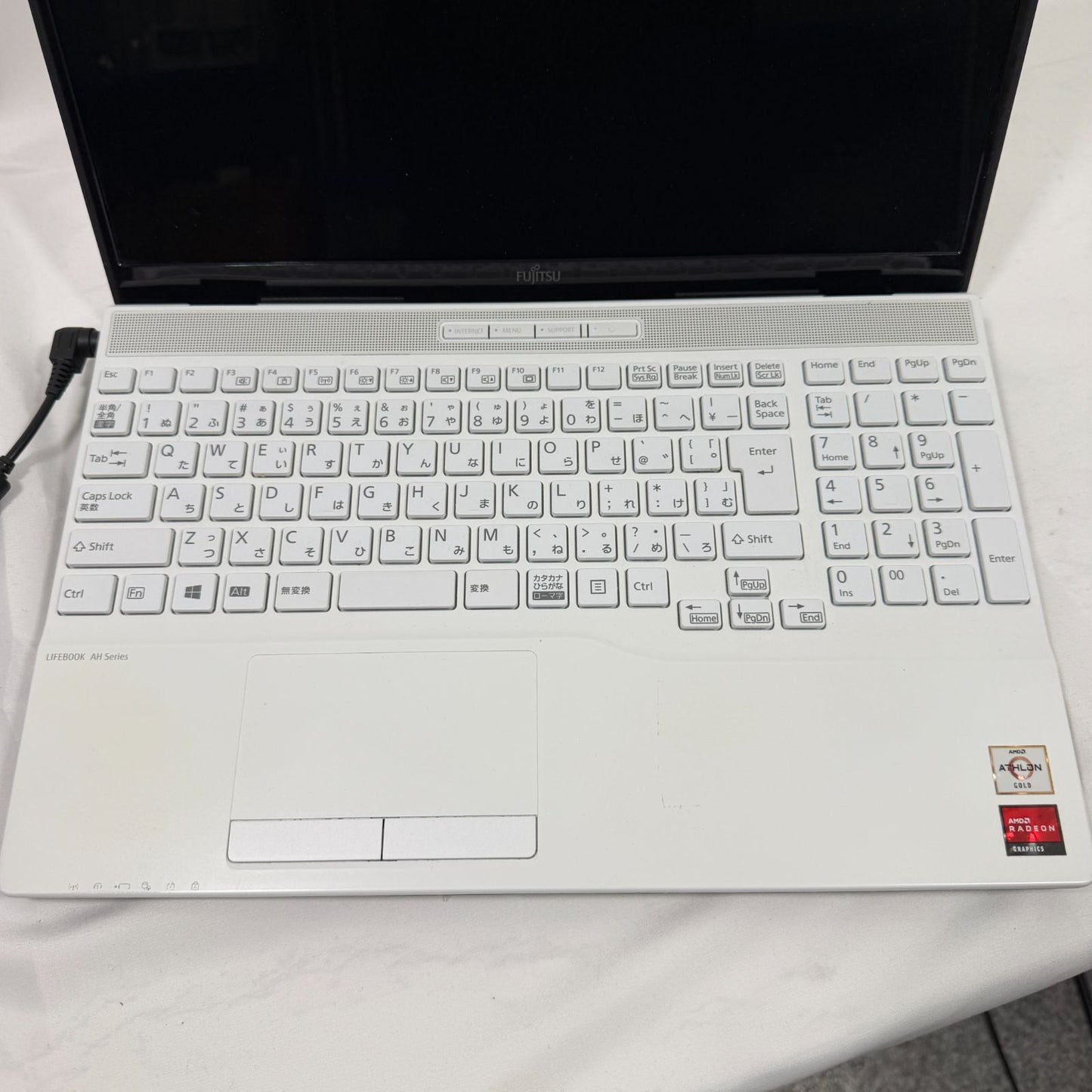 【良品】【初期不良1週間対応】Fujitsu FMV LIFEBOOK AH42/E1 / Athlon Gold 3150U / 4GB / 256GB